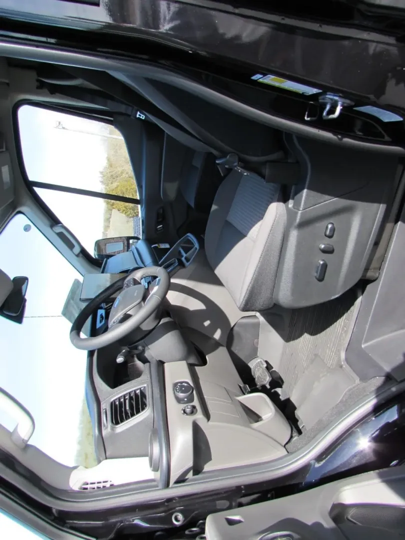 2026 /Gray Ford Transit-350 XLT (1FBVU5XG5TK) with an 3.5L EcoBoost V6 engine, Automatic transmission, located at 12836 Highway 21, De Soto, MO, 63020, (636) 337-7777, 38.151867, -90.575615 - Whether you're building a shuttle business, outfitting a mobile workspace, or planning comfortable group trips from Jefferson County to downtown St. Louis, this **2026 Ford Transit T- (Transit 350 Wagon HD High Roof XL)** is designed to make big days easier. With seating-friendly wagon versatility, - Photo#14