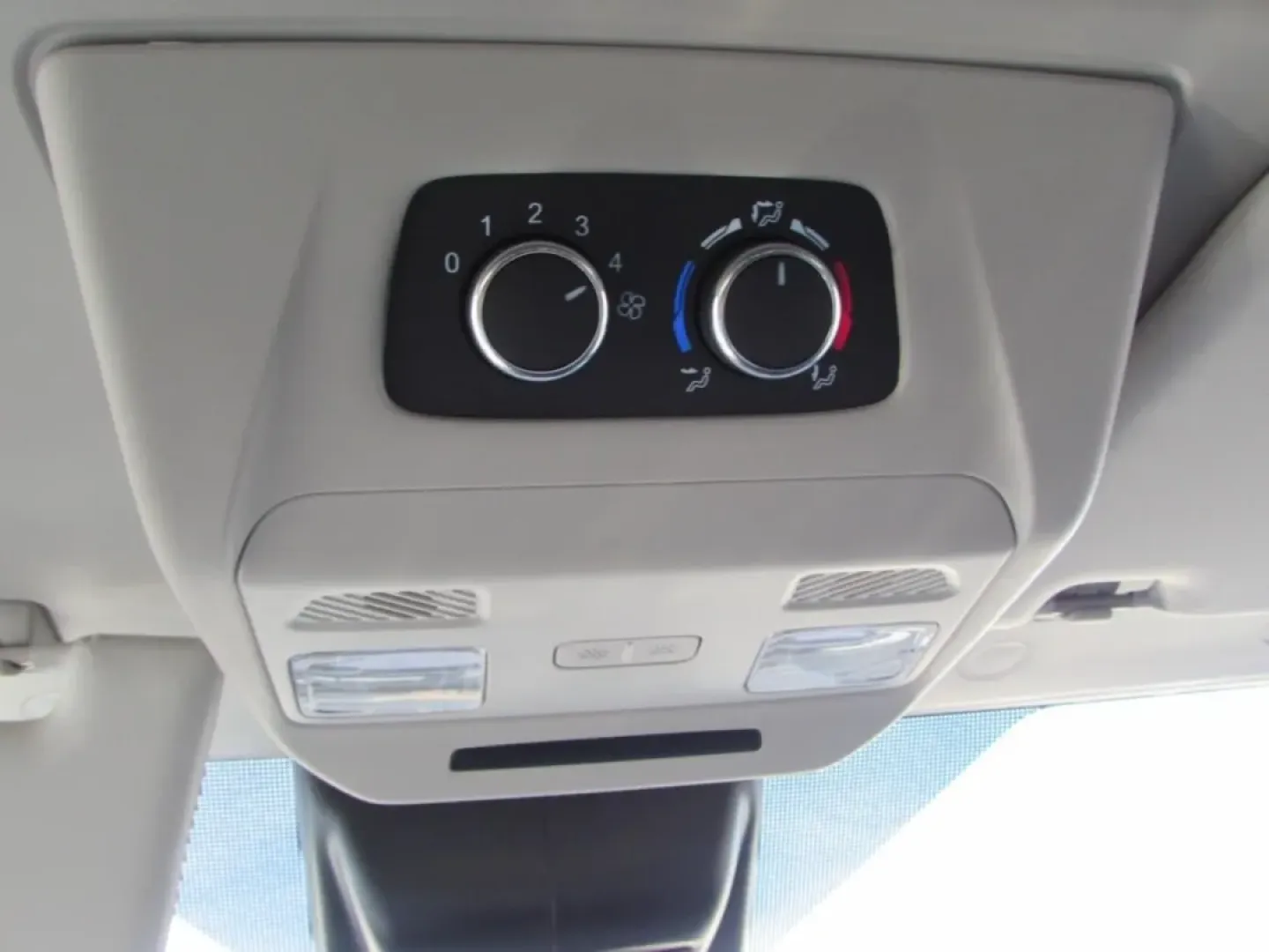 2026 /Gray Ford Transit-350 XLT (1FBVU5XG5TK) with an 3.5L EcoBoost V6 engine, Automatic transmission, located at 12836 Highway 21, De Soto, MO, 63020, (636) 337-7777, 38.151867, -90.575615 - Whether you're building a shuttle business, outfitting a mobile workspace, or planning comfortable group trips from Jefferson County to downtown St. Louis, this **2026 Ford Transit T- (Transit 350 Wagon HD High Roof XL)** is designed to make big days easier. With seating-friendly wagon versatility, - Photo#29