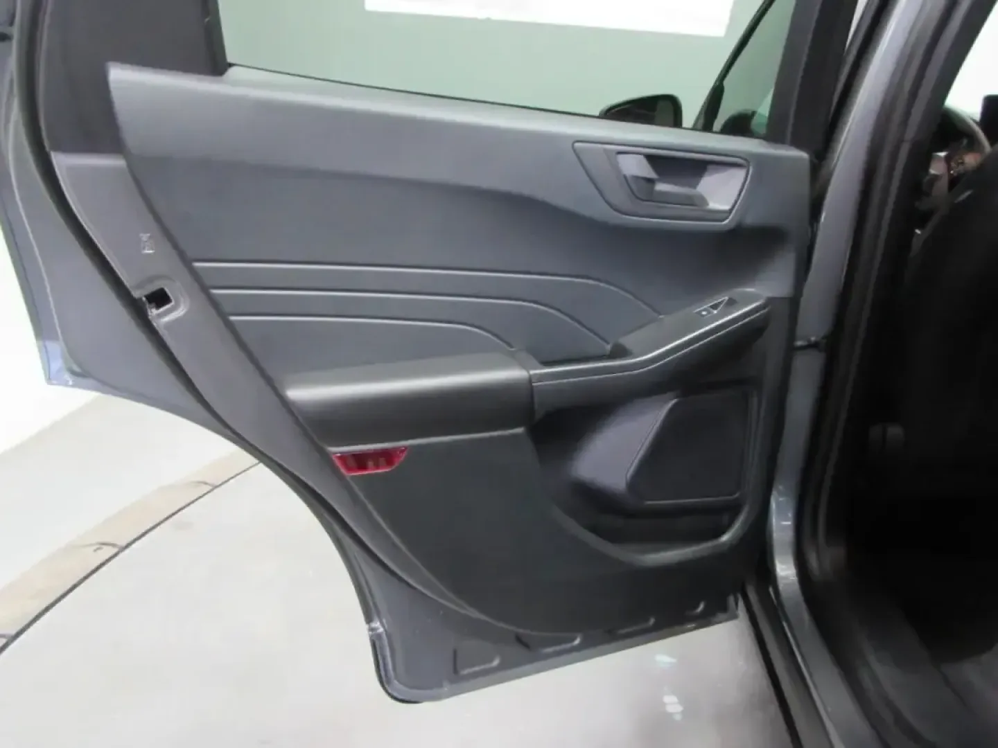 2026 /Ebony Ford Escape Active (1FMCU0GN5TU) with an 1.5L engine, 8A transmission, located at 12836 Highway 21, De Soto, MO, 63020, (636) 337-7777, 38.151867, -90.575615 - Whether you're a daily commuter running up and down Missouri Hwy 21, a parent juggling school drop-offs and groceries, or a weekend explorer heading toward the parks and trails around Jefferson County, the 2026 Ford Escape Active is built for real life. With just 100 miles, this Gray Metal SUV deliv - Photo#13