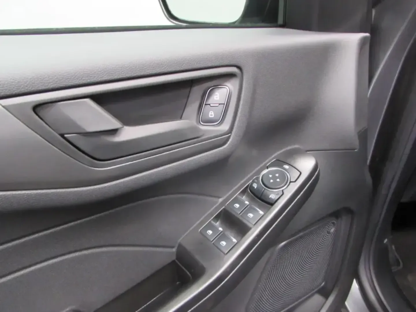 2026 /Ebony Ford Escape Active (1FMCU0GN5TU) with an 1.5L engine, 8A transmission, located at 12836 Highway 21, De Soto, MO, 63020, (636) 337-7777, 38.151867, -90.575615 - Whether you're a daily commuter running up and down Missouri Hwy 21, a parent juggling school drop-offs and groceries, or a weekend explorer heading toward the parks and trails around Jefferson County, the 2026 Ford Escape Active is built for real life. With just 100 miles, this Gray Metal SUV deliv - Photo#19