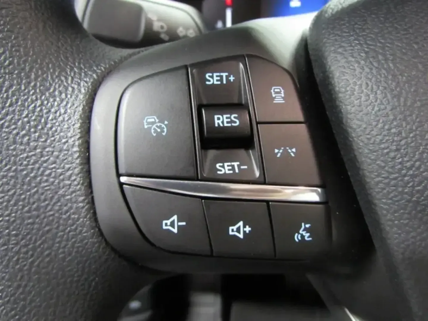 2026 /Ebony Ford Escape Active (1FMCU0GN5TU) with an 1.5L engine, 8A transmission, located at 12836 Highway 21, De Soto, MO, 63020, (636) 337-7777, 38.151867, -90.575615 - Whether you're a daily commuter running up and down Missouri Hwy 21, a parent juggling school drop-offs and groceries, or a weekend explorer heading toward the parks and trails around Jefferson County, the 2026 Ford Escape Active is built for real life. With just 100 miles, this Gray Metal SUV deliv - Photo#22