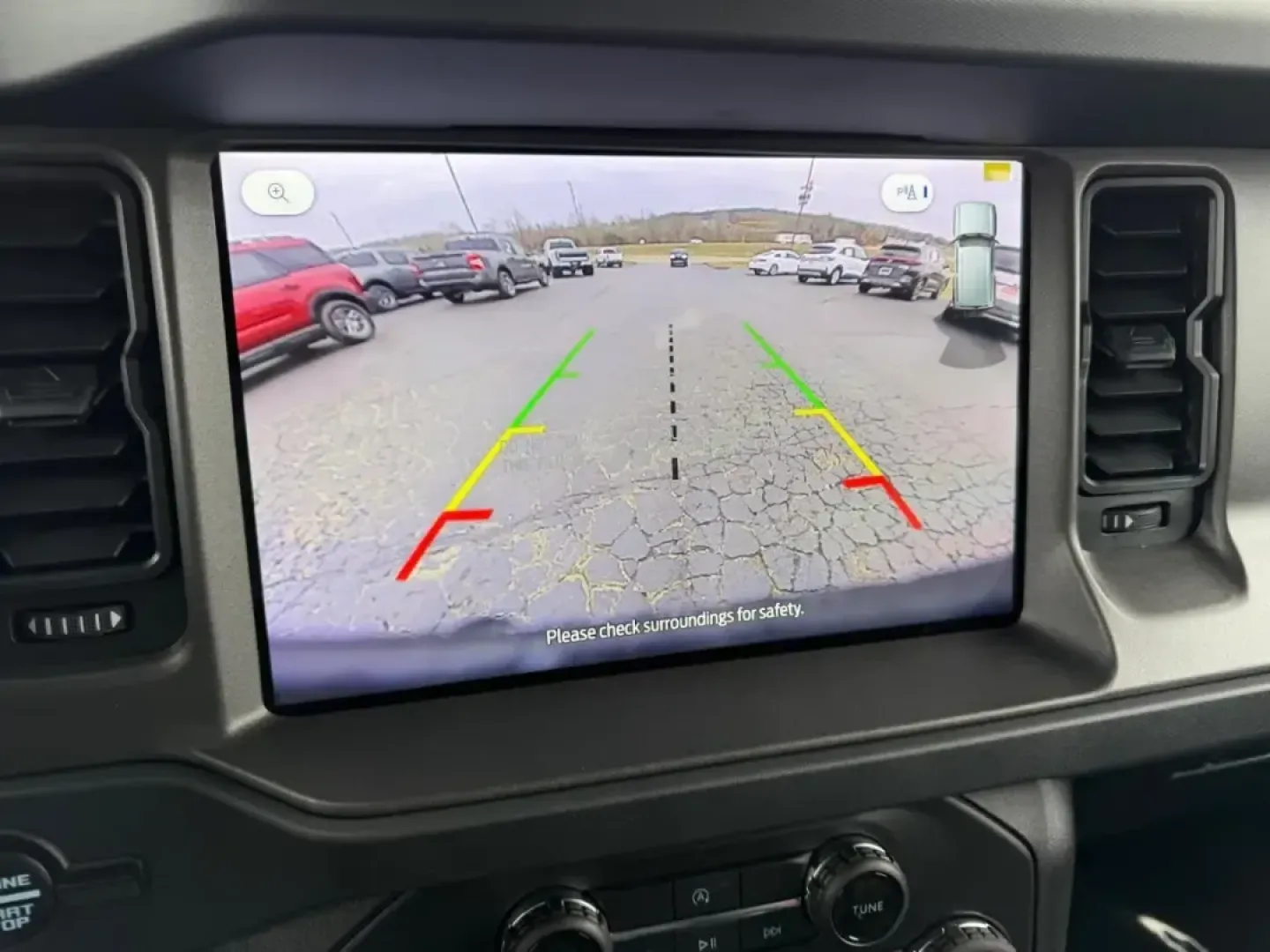 2026 /Black Onyx Leather Ford Bronco Big Bend (1FMDE7BH7TL) with an 2.3L EcoBoost I-4 engine, 7M transmission, located at 141 Commercial Dr, Fredericktown, MO, 63645, (573) 783-6432, 37.570087, -90.320648 - Weekend lake runs to Mark Twain Lake, muddy backroads after a rain, and scenic drives along US67 or MO72 feel a lot more like an adventure when you're behind the wheel of a Bronco. If you've been searching used cars near me in Fredericktown, Missouri and want something that's equal parts daily drive - Photo#18