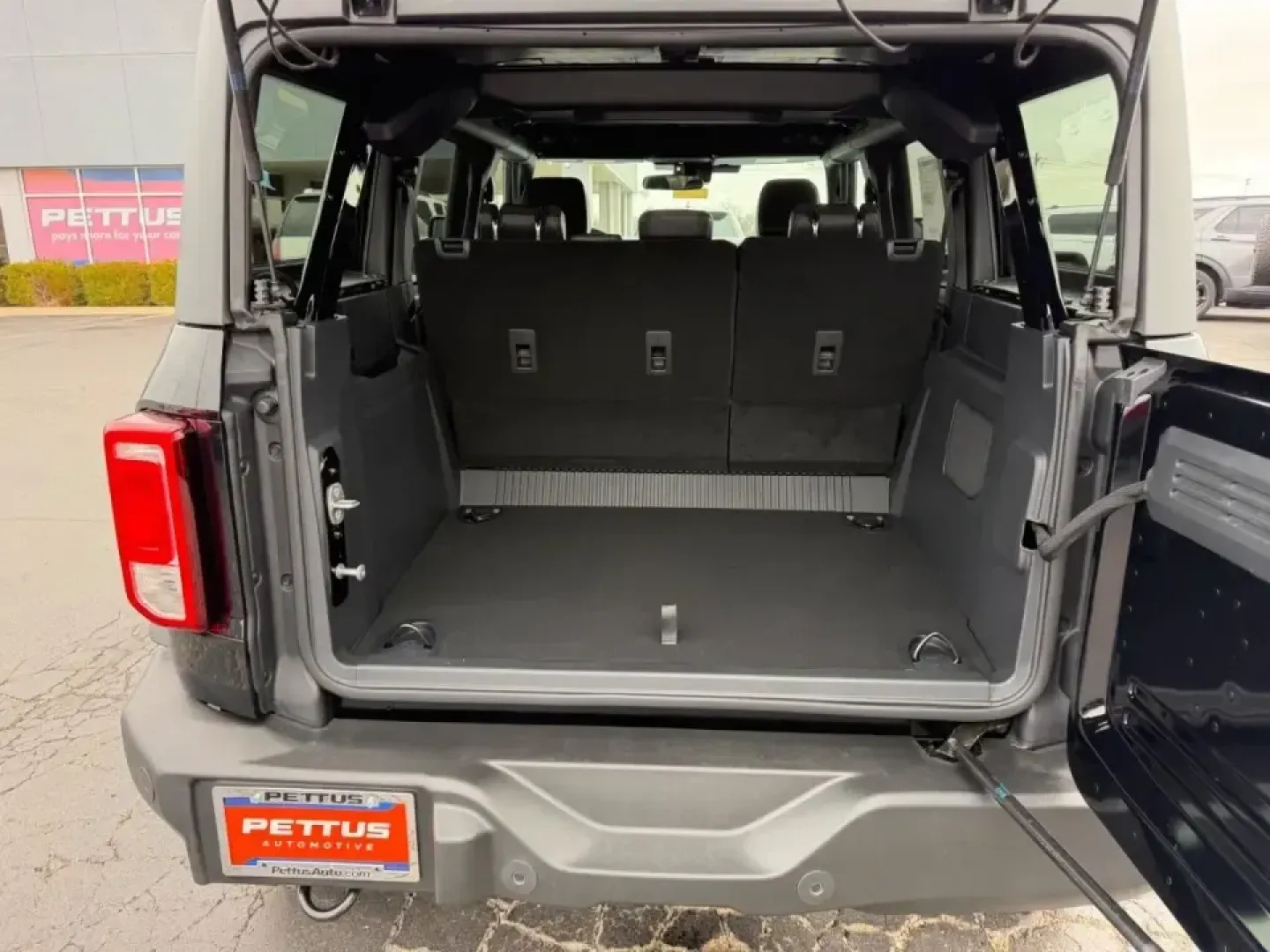 2026 /Black Onyx Leather Ford Bronco Big Bend (1FMDE7BH7TL) with an 2.3L EcoBoost I-4 engine, 7M transmission, located at 141 Commercial Dr, Fredericktown, MO, 63645, (573) 783-6432, 37.570087, -90.320648 - Weekend lake runs to Mark Twain Lake, muddy backroads after a rain, and scenic drives along US67 or MO72 feel a lot more like an adventure when you're behind the wheel of a Bronco. If you've been searching used cars near me in Fredericktown, Missouri and want something that's equal parts daily drive - Photo#3