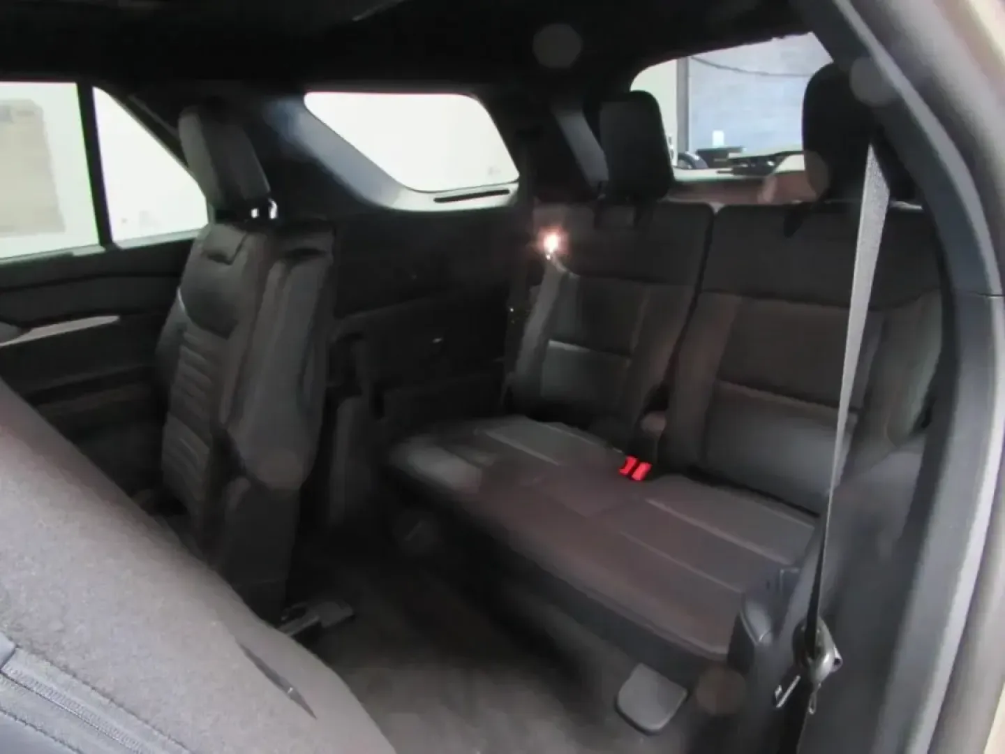 2026 Ford Explorer ST-Line (1FMUK8KH3TG) with an 2.3L EcoBoost I-4 engine, Automatic transmission, located at 12836 Highway 21, De Soto, MO, 63020, (636) 337-7777, 38.151867, -90.575615 - Whether your week is packed with school drop-offs, I55 commuting, and grocery runs-or you're planning a spontaneous weekend escape to Washington State Park-this 2026 Ford Explorer ST-Line is built to keep life moving in comfort and confidence. With just **5 miles** on the odometer, it delivers that - Photo#15