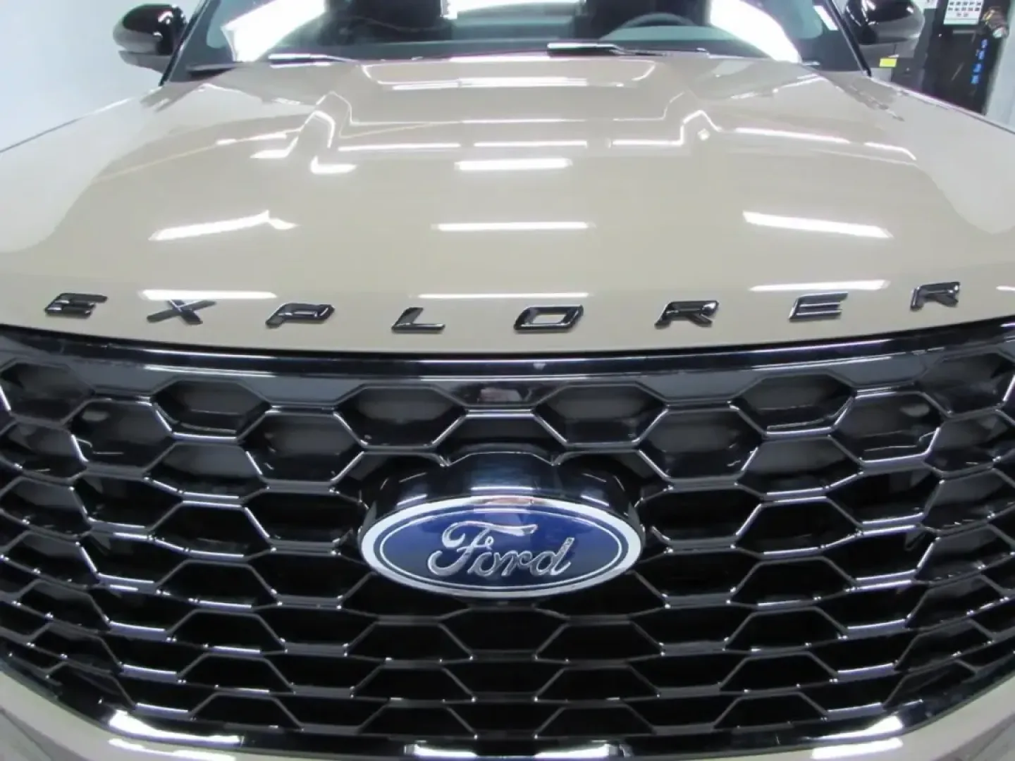 2026 Ford Explorer ST-Line (1FMUK8KH3TG) with an 2.3L EcoBoost I-4 engine, Automatic transmission, located at 12836 Highway 21, De Soto, MO, 63020, (636) 337-7777, 38.151867, -90.575615 - Whether your week is packed with school drop-offs, I55 commuting, and grocery runs-or you're planning a spontaneous weekend escape to Washington State Park-this 2026 Ford Explorer ST-Line is built to keep life moving in comfort and confidence. With just **5 miles** on the odometer, it delivers that - Photo#32