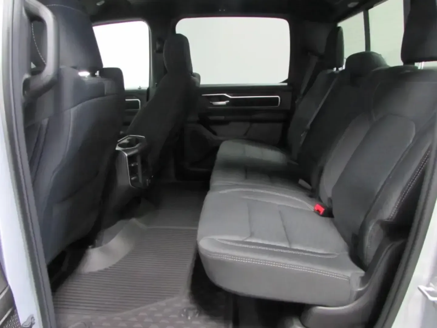 2026 /Black Ram 1500 Big Horn/Lone Star (1C6SRFFT2TN) with an 5.7L V8 OHV 16V engine, 8A transmission, located at 12830 Highway 21, De Soto, MO, 63020, (636) 337-7777, 38.153099, -90.573624 - Weekend lake runs to Washington State Park, early-morning commutes up Highway 21, and hauling weekend projects without breaking a sweat-this 2026 Ram 1500 Big Horn 4x4 is built for the De Soto lifestyle. With just 5 miles on the odometer, it delivers that new-truck feel while still fitting shoppers - Photo#14