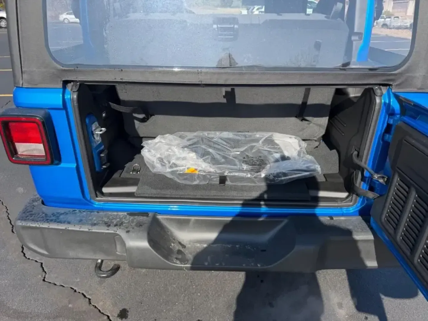 2026 /Black Cloth Jeep Wrangler Sport (1C4PJXAN5TW) with an 2.0L engine, 6M transmission, located at 970 Woodlawn Dr., Farmington, MO, 63640, (573) 431-7800, 37.825642, -90.468674 - Weekend trails, lake days, and winter-weather confidence all start with the right SUV-and this **2026 Jeep Wrangler Sport 4x4** is built for the Farmington lifestyle. Whether you're packing up for a quick escape to **St. Joe State Park**, heading out toward **Flat River** for fishing, or just commut - Photo#4