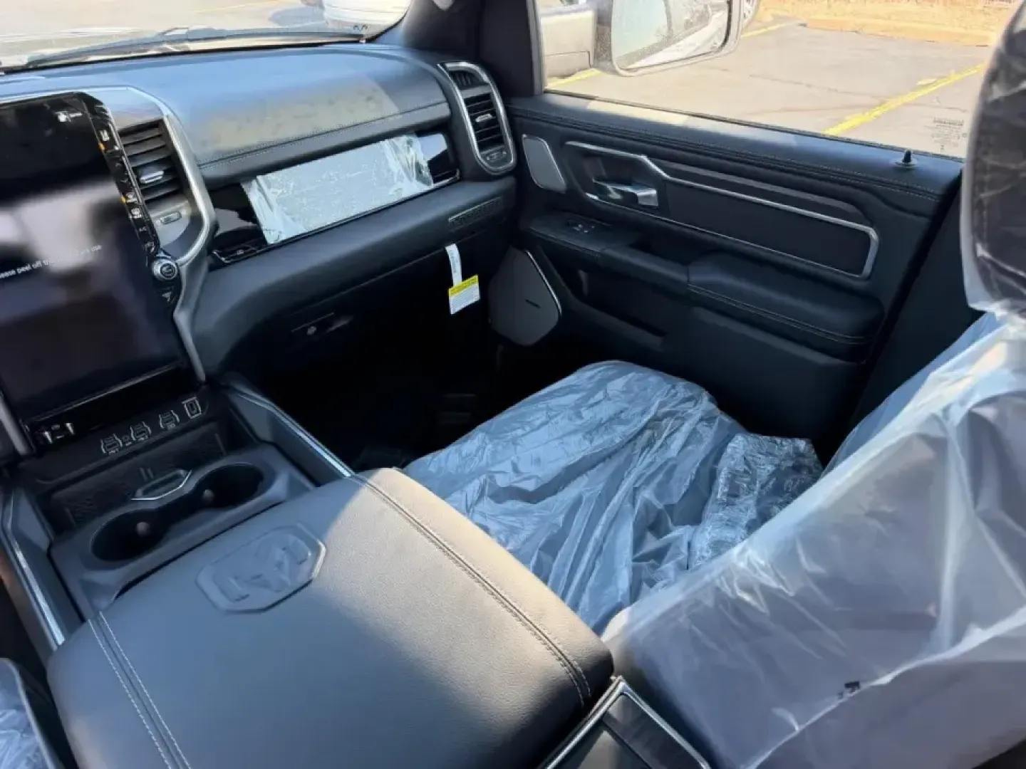 2026 /Black Leather Ram 1500 Laramie (1C6SRFJT7TN) with an 5.7L engine, Automatic transmission, located at 970 Woodlawn Dr., Farmington, MO, 63640, (573) 431-7800, 37.825642, -90.468674 - Whether you're towing the boat out toward Mark Twain Lake, hauling gear for a weekend at St. Joe State Park, or simply wanting a confident daily driver for the commute along US-67, this truck fits the lifestyle: the **2026 Ram 1500 Laramie 4x4** blends upscale comfort with real-world capability in a - Photo#16