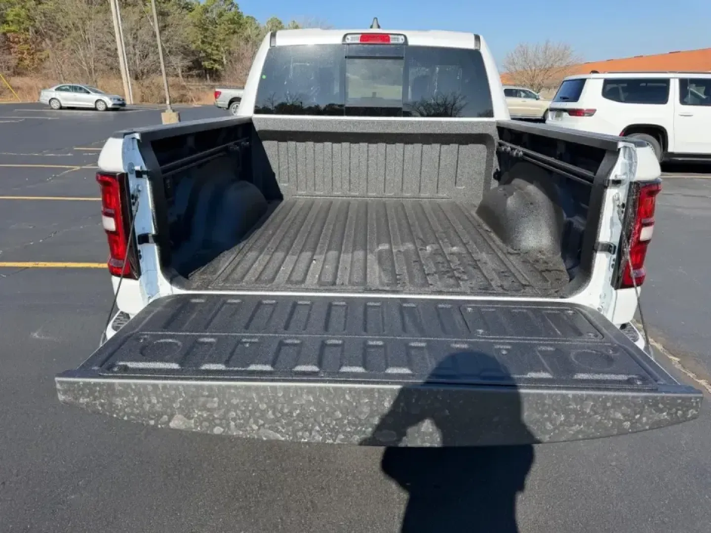 2026 /Black Leather Ram 1500 Laramie (1C6SRFJT7TN) with an 5.7L engine, Automatic transmission, located at 970 Woodlawn Dr., Farmington, MO, 63640, (573) 431-7800, 37.825642, -90.468674 - Whether you're towing the boat out toward Mark Twain Lake, hauling gear for a weekend at St. Joe State Park, or simply wanting a confident daily driver for the commute along US-67, this truck fits the lifestyle: the **2026 Ram 1500 Laramie 4x4** blends upscale comfort with real-world capability in a - Photo#4