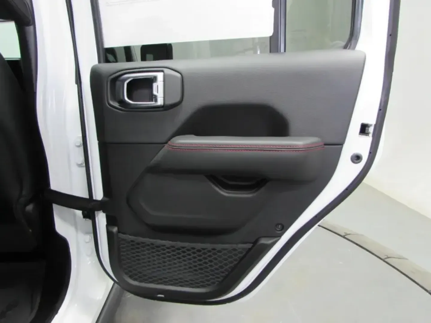 2026 /Black Jeep Wrangler Rubicon (1C4PJXFG2TW) with an 3.6L V6 DOHC 24V engine, 6M transmission, located at 12830 Highway 21, De Soto, MO, 63020, (636) 337-7777, 38.153099, -90.573624 - Weekend adventures don't have to wait for someday. If your ideal Saturday starts with coffee in De Soto and ends with mud on the tires after a run out toward St. Francois State Park or a scenic cruise along Highway 21, this 2026 Jeep Wrangler Rubicon is built for that lifestyle-trail-capable, commut - Photo#17