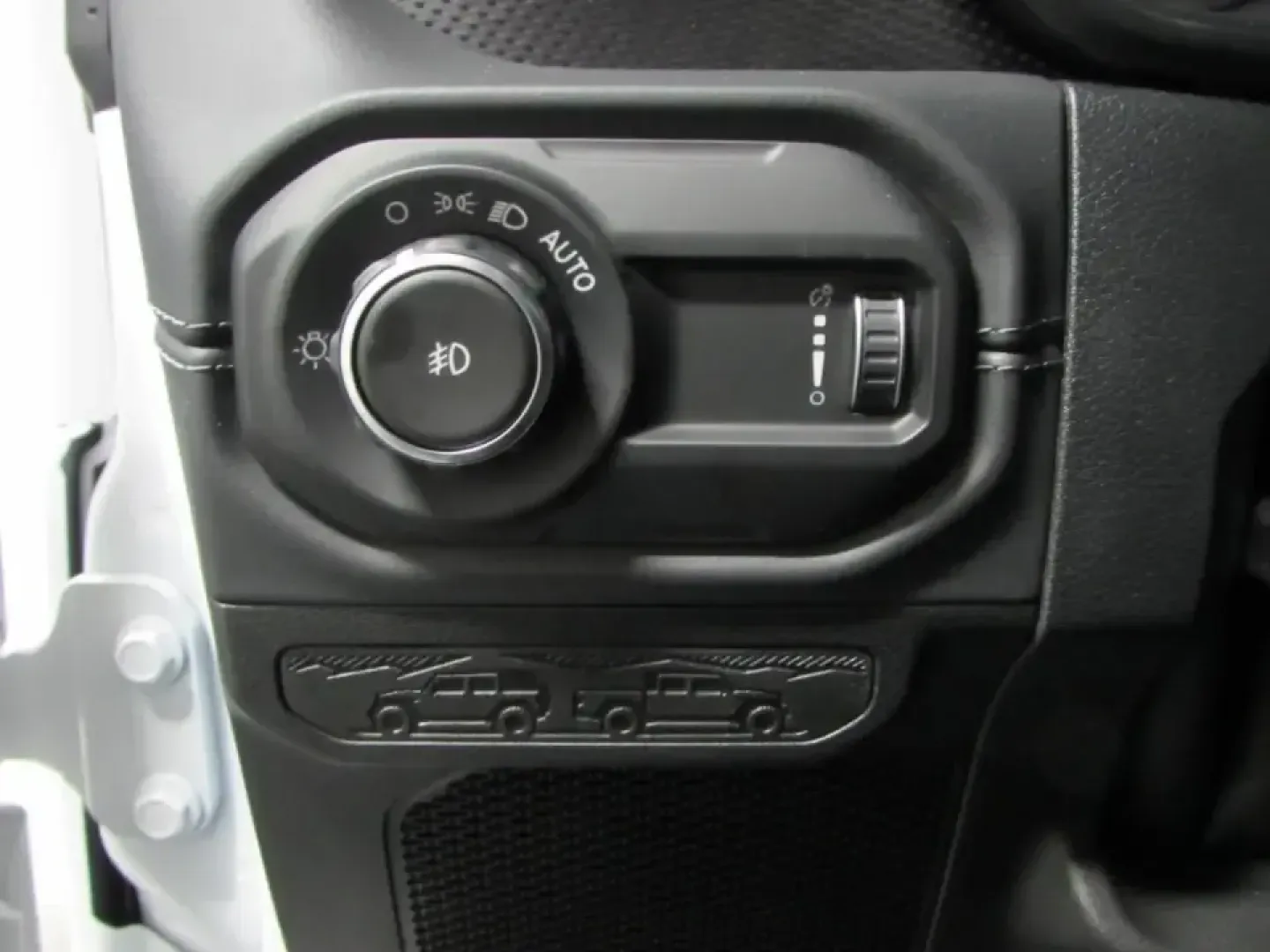 2026 /Black Jeep Wrangler Rubicon (1C4PJXFG2TW) with an 3.6L V6 DOHC 24V engine, 6M transmission, located at 12830 Highway 21, De Soto, MO, 63020, (636) 337-7777, 38.153099, -90.573624 - Weekend adventures don't have to wait for someday. If your ideal Saturday starts with coffee in De Soto and ends with mud on the tires after a run out toward St. Francois State Park or a scenic cruise along Highway 21, this 2026 Jeep Wrangler Rubicon is built for that lifestyle-trail-capable, commut - Photo#20
