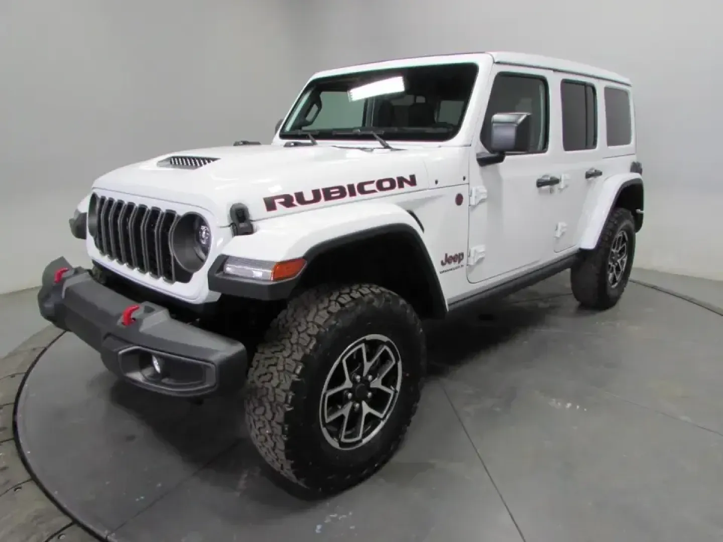 2026 /Black Jeep Wrangler Rubicon (1C4PJXFG2TW) with an 3.6L V6 DOHC 24V engine, 6M transmission, located at 12830 Highway 21, De Soto, MO, 63020, (636) 337-7777, 38.153099, -90.573624 - Weekend adventures don't have to wait for someday. If your ideal Saturday starts with coffee in De Soto and ends with mud on the tires after a run out toward St. Francois State Park or a scenic cruise along Highway 21, this 2026 Jeep Wrangler Rubicon is built for that lifestyle-trail-capable, commut - Photo#2