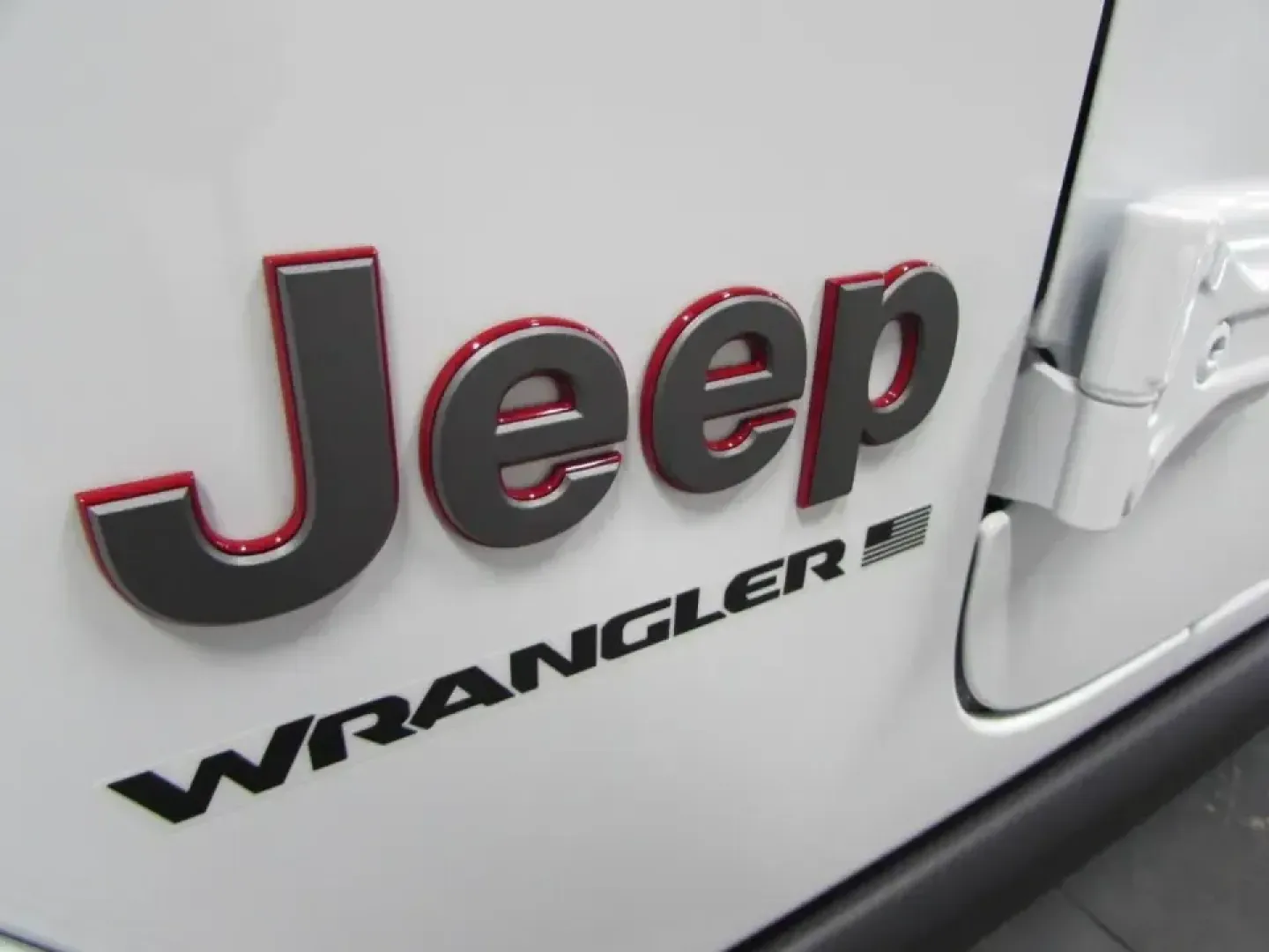 2026 /Black Jeep Wrangler Rubicon (1C4PJXFG2TW) with an 3.6L V6 DOHC 24V engine, 6M transmission, located at 12830 Highway 21, De Soto, MO, 63020, (636) 337-7777, 38.153099, -90.573624 - Weekend adventures don't have to wait for someday. If your ideal Saturday starts with coffee in De Soto and ends with mud on the tires after a run out toward St. Francois State Park or a scenic cruise along Highway 21, this 2026 Jeep Wrangler Rubicon is built for that lifestyle-trail-capable, commut - Photo#31
