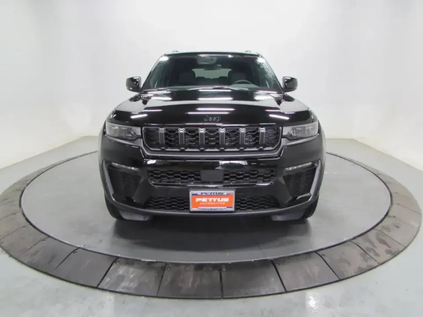 2026 /Global Black Jeep Grand Cherokee Limited (1C4RJKBR4T8) with an Other engine, located at 12830 Highway 21, De Soto, MO, 63020, (636) 337-7777, 38.153099, -90.573624 - Weekend escapes to Don Robinson State Park, snowy school runs, and comfortable highway cruising down Highway 21 all call for an SUV that feels ready for anything. This **2026 Jeep Grand Cherokee Limited 4x4** delivers that go anywhere, arrive relaxed lifestyle with the confidence families and commut - Photo#1