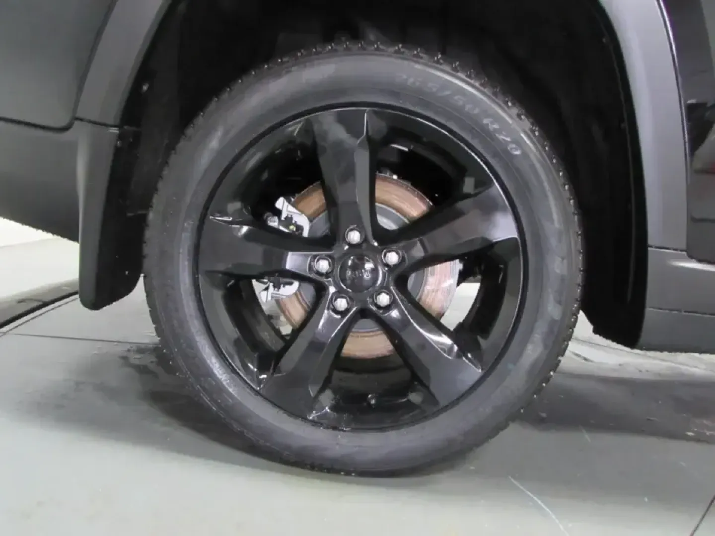 2026 /Global Black Jeep Grand Cherokee Limited (1C4RJKBR4T8) with an Other engine, located at 12830 Highway 21, De Soto, MO, 63020, (636) 337-7777, 38.153099, -90.573624 - Weekend escapes to Don Robinson State Park, snowy school runs, and comfortable highway cruising down Highway 21 all call for an SUV that feels ready for anything. This **2026 Jeep Grand Cherokee Limited 4x4** delivers that go anywhere, arrive relaxed lifestyle with the confidence families and commut - Photo#8