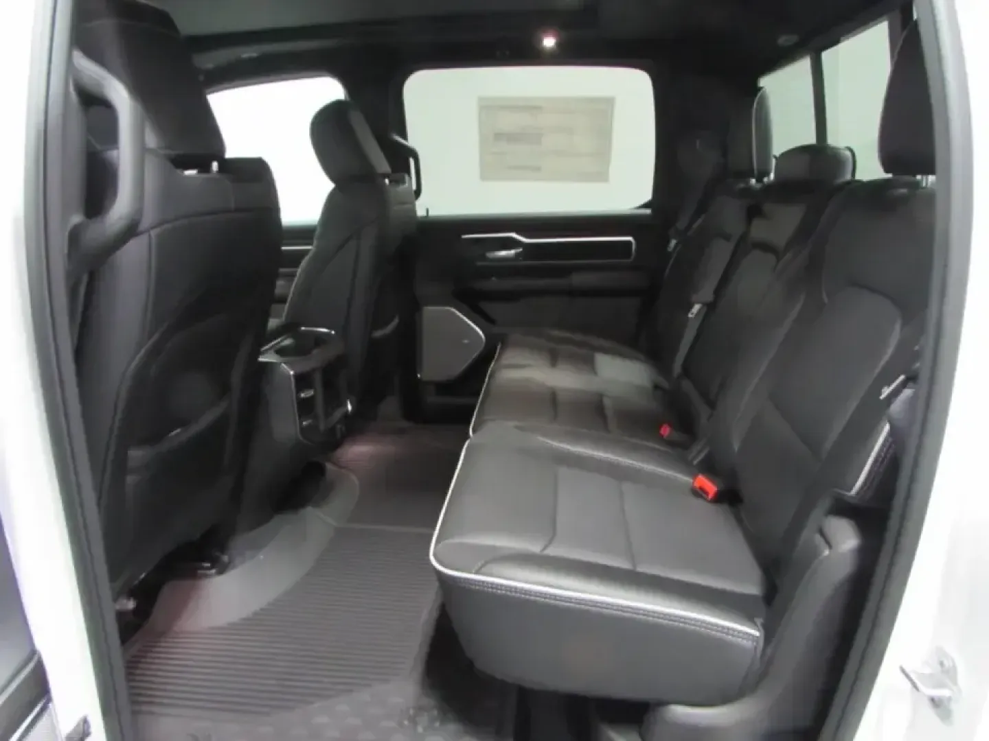 2026 /Black Ram 1500 Laramie (1C6SRFJT9TN) with an 5.7L V8 OHV 16V engine, Automatic transmission, located at 12830 Highway 21, De Soto, MO, 63020, (636) 337-7777, 38.153099, -90.573624 - Whether you're hauling a camper out toward Washington State Park, commuting the daily stretch on MO-21, or loading up the crew for a weekend run to Main and Mill Brewing in nearby Festus, this truck is built for real-life Missouri miles. The 2026 Ram 1500 Laramie brings big-time capability with th - Photo#14