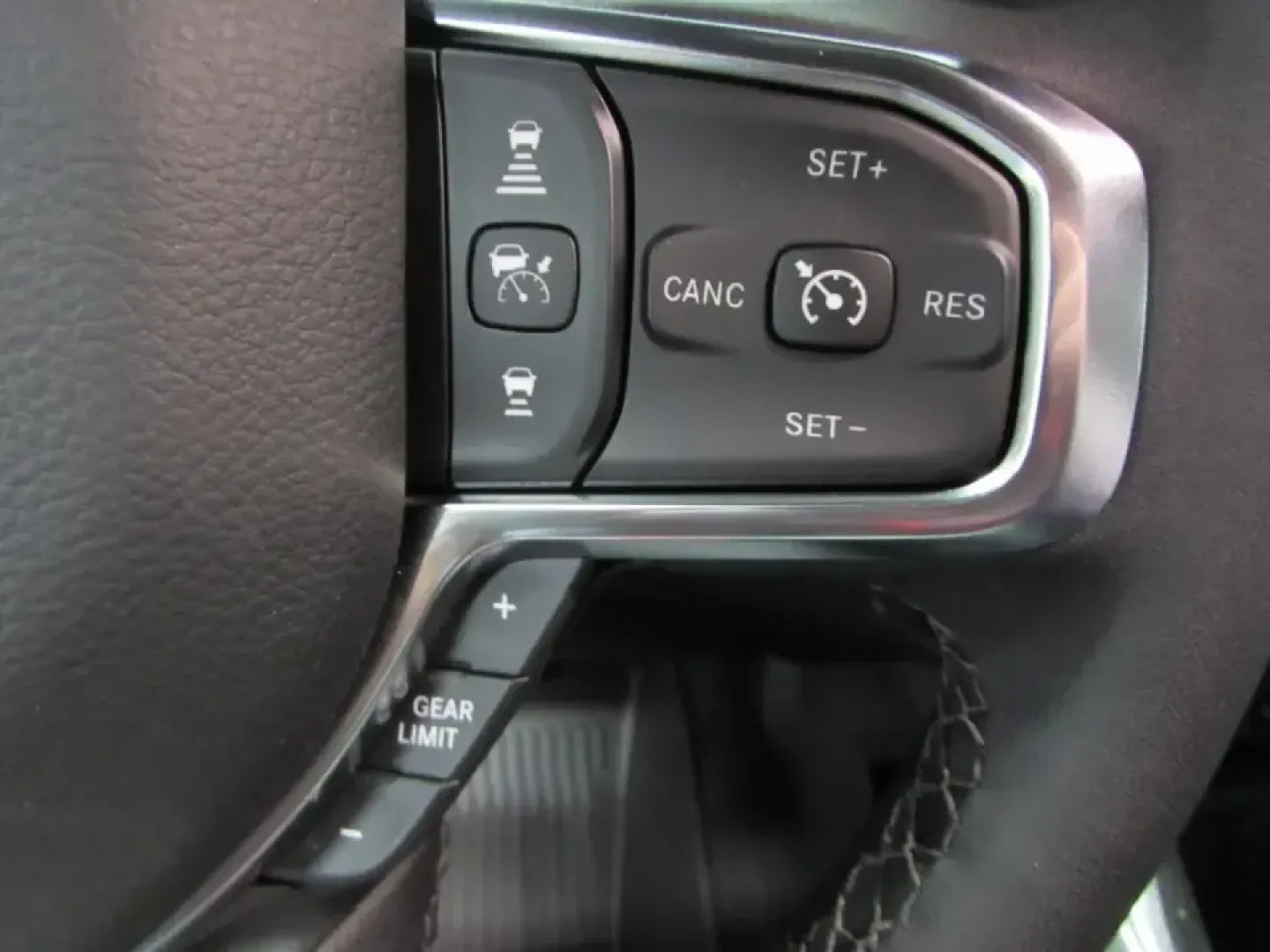 2026 /Black Ram 1500 Laramie (1C6SRFJT9TN) with an 5.7L V8 OHV 16V engine, Automatic transmission, located at 12830 Highway 21, De Soto, MO, 63020, (636) 337-7777, 38.153099, -90.573624 - Whether you're hauling a camper out toward Washington State Park, commuting the daily stretch on MO-21, or loading up the crew for a weekend run to Main and Mill Brewing in nearby Festus, this truck is built for real-life Missouri miles. The 2026 Ram 1500 Laramie brings big-time capability with th - Photo#22
