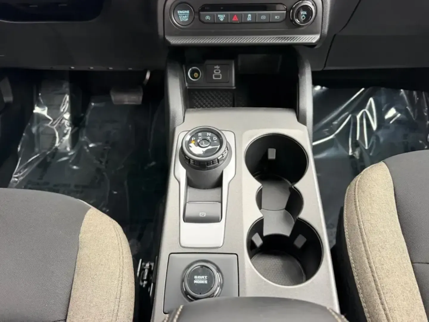 2026 /Medium Lt Smoked Truffle Cloth Ford Bronco Sport Big Bend (3FMCR9BN3TR) with an 1.5L EcoBoost engine, Automatic transmission, located at 141 Commercial Dr, Fredericktown, MO, 63645, (573) 783-6432, 37.570087, -90.320648 - Whether your weekends revolve around exploring Mark Twain National Forest, hauling bikes out toward St. Francois State Park, or simply making the daily commute across Fredericktown with confidence in every season, the 2026 Ford Bronco Sport Big Bend is built for an active Missouri lifestyle. With ju - Photo#15