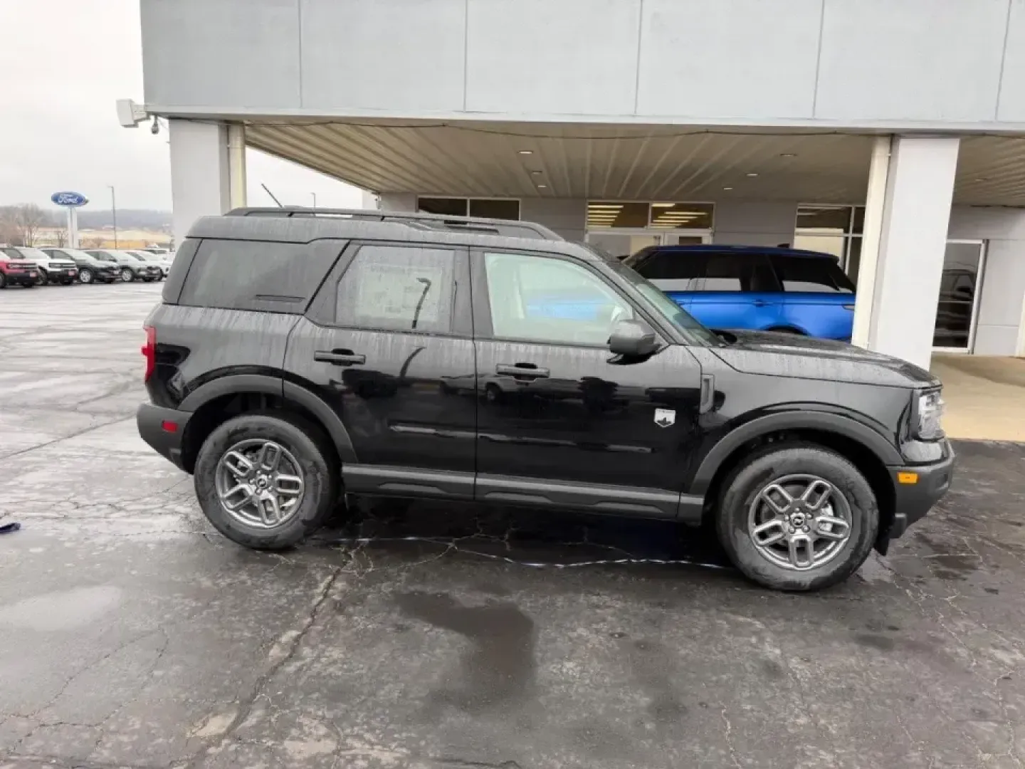 2026 /Medium Lt Smoked Truffle Cloth Ford Bronco Sport Big Bend (3FMCR9BN3TR) with an 1.5L EcoBoost engine, Automatic transmission, located at 141 Commercial Dr, Fredericktown, MO, 63645, (573) 783-6432, 37.570087, -90.320648 - Whether your weekends revolve around exploring Mark Twain National Forest, hauling bikes out toward St. Francois State Park, or simply making the daily commute across Fredericktown with confidence in every season, the 2026 Ford Bronco Sport Big Bend is built for an active Missouri lifestyle. With ju - Photo#1