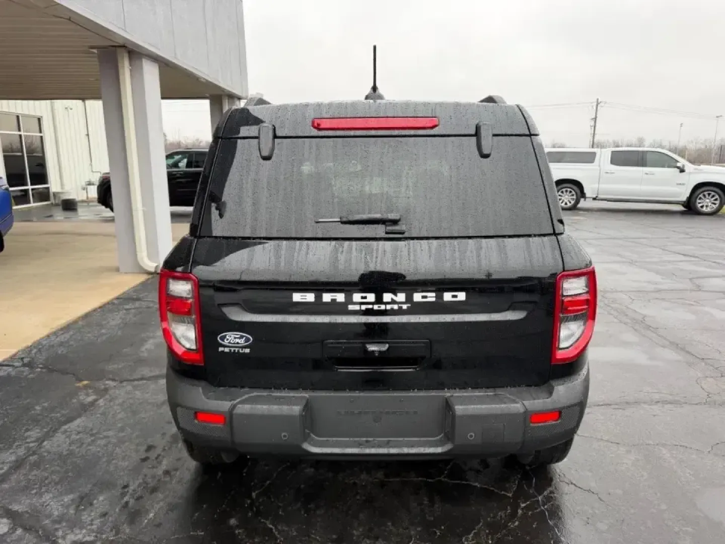 2026 /Medium Lt Smoked Truffle Cloth Ford Bronco Sport Big Bend (3FMCR9BN3TR) with an 1.5L EcoBoost engine, Automatic transmission, located at 141 Commercial Dr, Fredericktown, MO, 63645, (573) 783-6432, 37.570087, -90.320648 - Whether your weekends revolve around exploring Mark Twain National Forest, hauling bikes out toward St. Francois State Park, or simply making the daily commute across Fredericktown with confidence in every season, the 2026 Ford Bronco Sport Big Bend is built for an active Missouri lifestyle. With ju - Photo#3