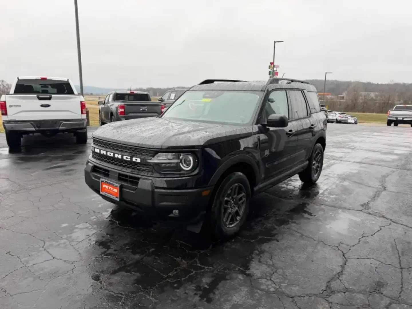 2026 /Medium Lt Smoked Truffle Cloth Ford Bronco Sport Big Bend (3FMCR9BN3TR) with an 1.5L EcoBoost engine, Automatic transmission, located at 141 Commercial Dr, Fredericktown, MO, 63645, (573) 783-6432, 37.570087, -90.320648 - Whether your weekends revolve around exploring Mark Twain National Forest, hauling bikes out toward St. Francois State Park, or simply making the daily commute across Fredericktown with confidence in every season, the 2026 Ford Bronco Sport Big Bend is built for an active Missouri lifestyle. With ju - Photo#6