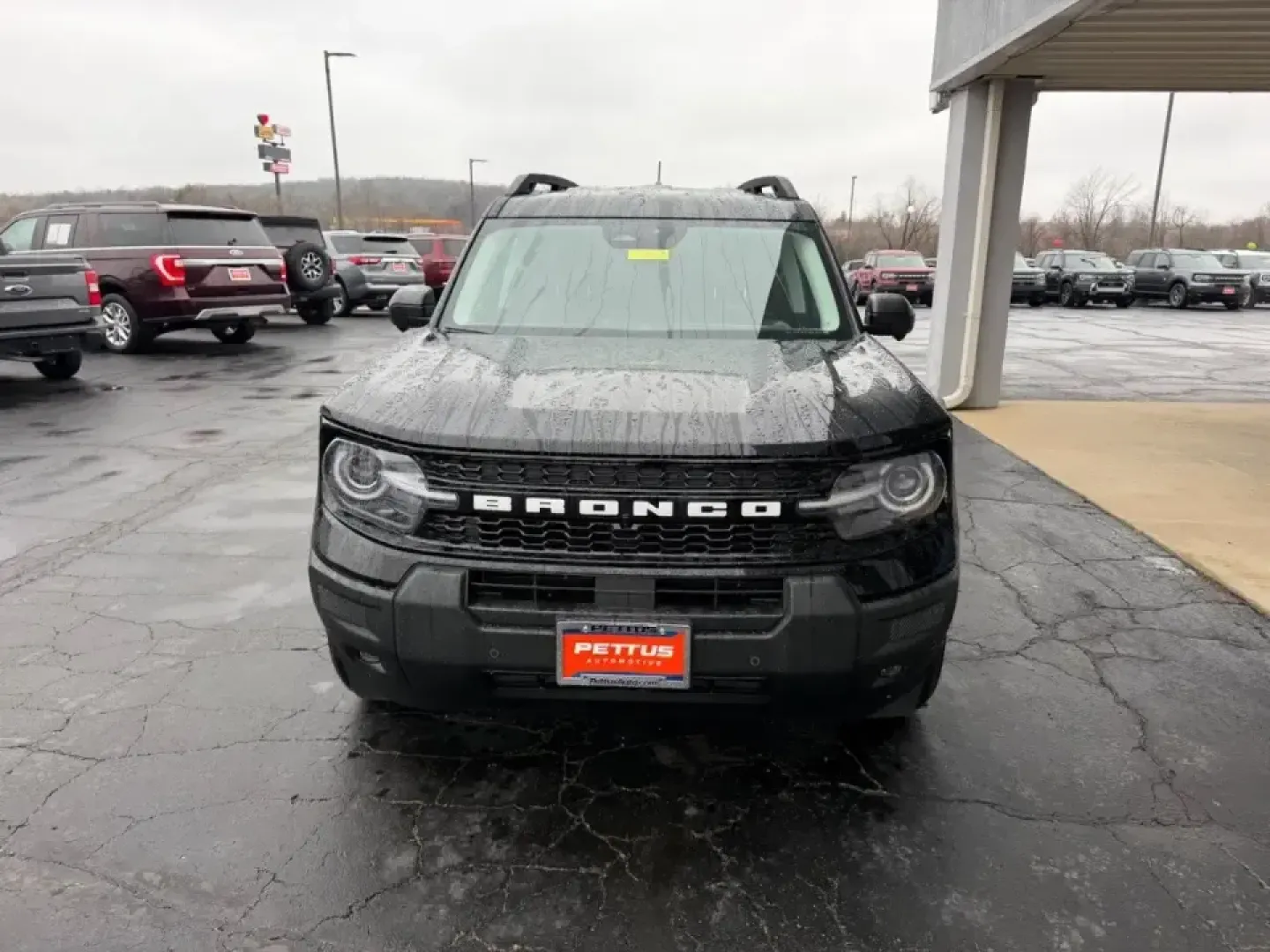 2026 /Ebony/Roast Leather Ford Bronco Sport Outer Banks (3FMCR9CN9TR) with an 1.5L EcoBoost engine, Automatic transmission, located at 141 Commercial Dr, Fredericktown, MO, 63645, (573) 783-6432, 37.570087, -90.320648 - Weekend escapes, weekday commutes, and everything in between feel easier when your SUV is ready for Missouri backroads and smooth highway miles alike. This **2026 Ford Bronco Sport Outer Banks** in **Shadow Black** is built for drivers who want everyday comfort with the confidence to chase a last-mi - Photo#7