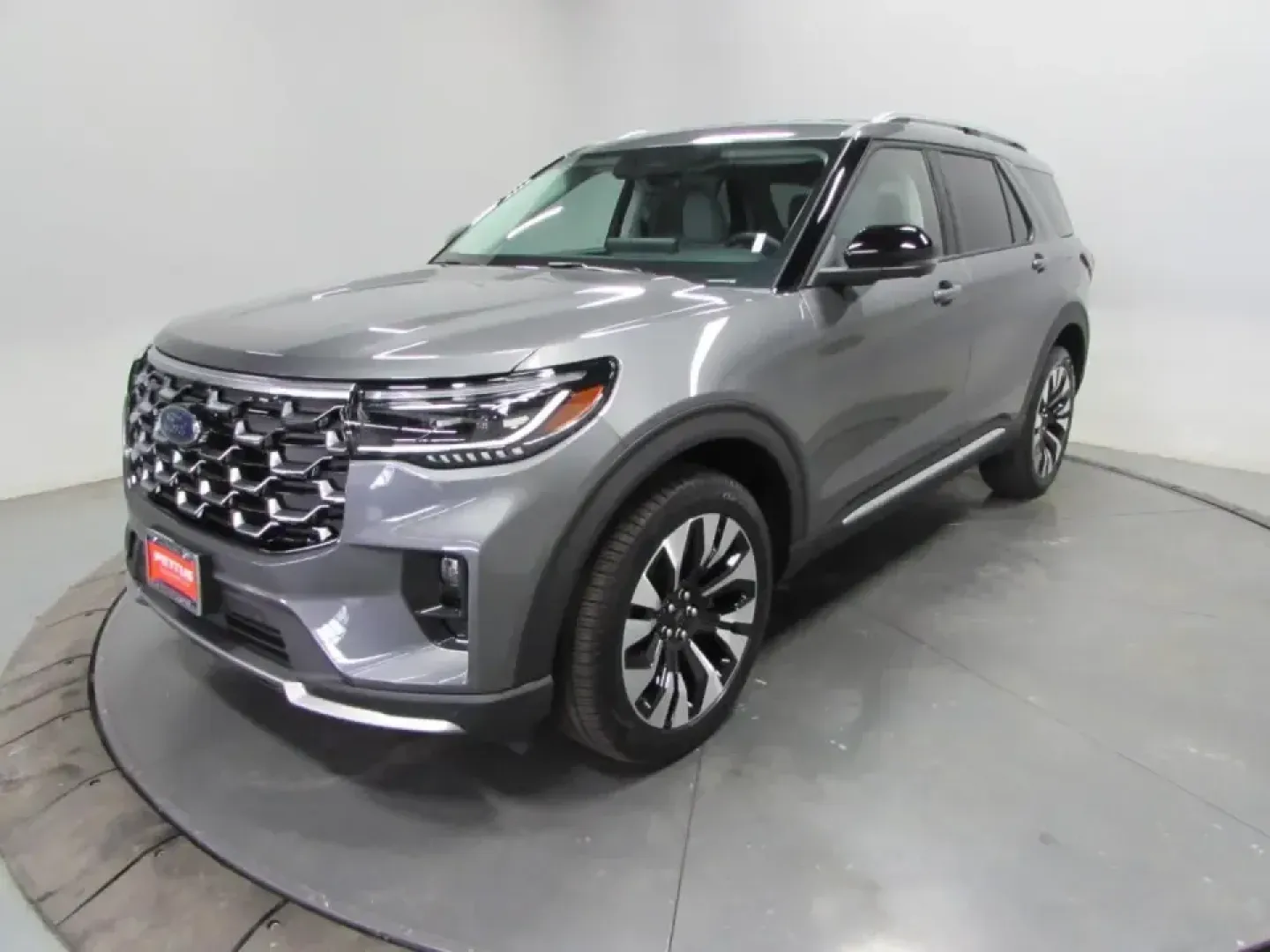 2026 /Salt Crystal/Onyx Ford Explorer Platinum (1FMUK8HH5TG) with an 2.3L EcoBoost I-4 engine, Automatic transmission, located at 12836 Highway 21, De Soto, MO, 63020, (636) 337-7777, 38.151867, -90.575615 - Pack up the crew, point the nose toward the Ozark backroads, and make every errand feel like a mini getaway-this **2026 Ford Explorer Platinum 4WD** is built for families, commuters, and weekend adventurers who want confident capability without giving up comfort. With an incredibly low **5 miles**, - Photo#2