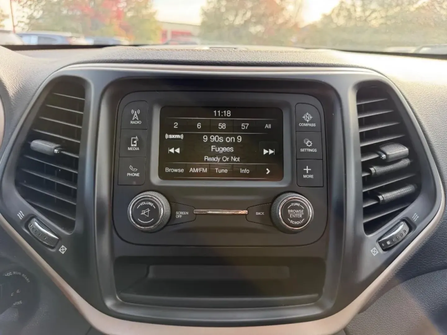 2018 /Black Cloth Jeep Cherokee Latitude (1C4PJMCB6JD) with an 2.4L engine, Automatic transmission, located at 970 Woodlawn Dr., Farmington, MO, 63640, (573) 431-7800, 37.825642, -90.468674 - Experience adventure without the sacrifice of comfort in this rugged yet refined 2018 Jeep Cherokee, now available at Pettus CDJR Farmington. Located in the heart of Farmington, MO, at 970 Woodlawn Drive, we pride ourselves on offering quality used vehicles that cater to a variety of lifestyles. Whe - Photo#13