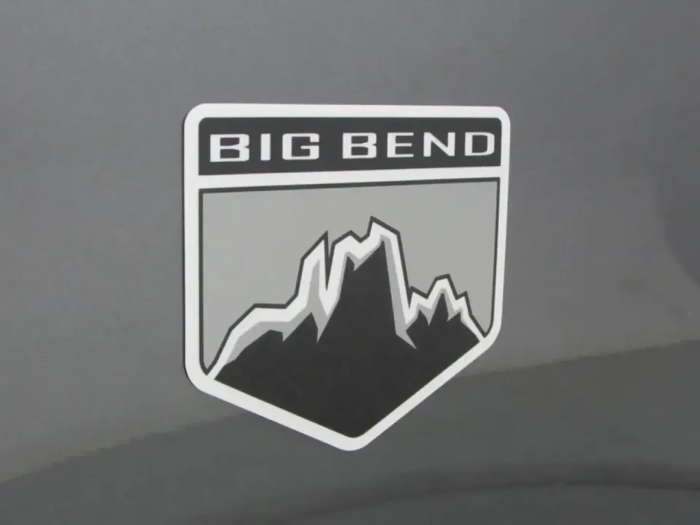 2026 /Medium Lt Smoked Truffle Ford Bronco Sport Big Bend (3FMCR9BNXTR) with an 1.5L EcoBoost engine, Automatic transmission, located at 12836 Highway 21, De Soto, MO, 63020, (636) 337-7777, 38.151867, -90.575615 - Weekend trail runs, weekday commutes, and last-minute road trips all ask for the same thing: a compact SUV that's easy to live with, confident in bad weather, and efficient when the miles add up. This **2026 Ford Bronco Sport Big Bend** delivers that go-anywhere after work lifestyle with modern comf - Photo#30