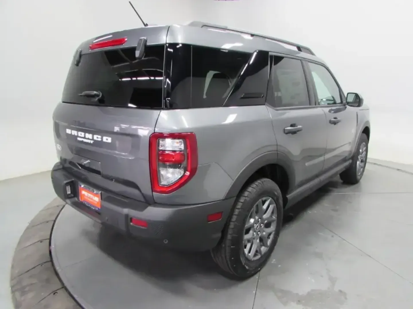 2026 /Medium Lt Smoked Truffle Ford Bronco Sport Big Bend (3FMCR9BNXTR) with an 1.5L EcoBoost engine, Automatic transmission, located at 12836 Highway 21, De Soto, MO, 63020, (636) 337-7777, 38.151867, -90.575615 - Weekend trail runs, weekday commutes, and last-minute road trips all ask for the same thing: a compact SUV that's easy to live with, confident in bad weather, and efficient when the miles add up. This **2026 Ford Bronco Sport Big Bend** delivers that go-anywhere after work lifestyle with modern comf - Photo#6