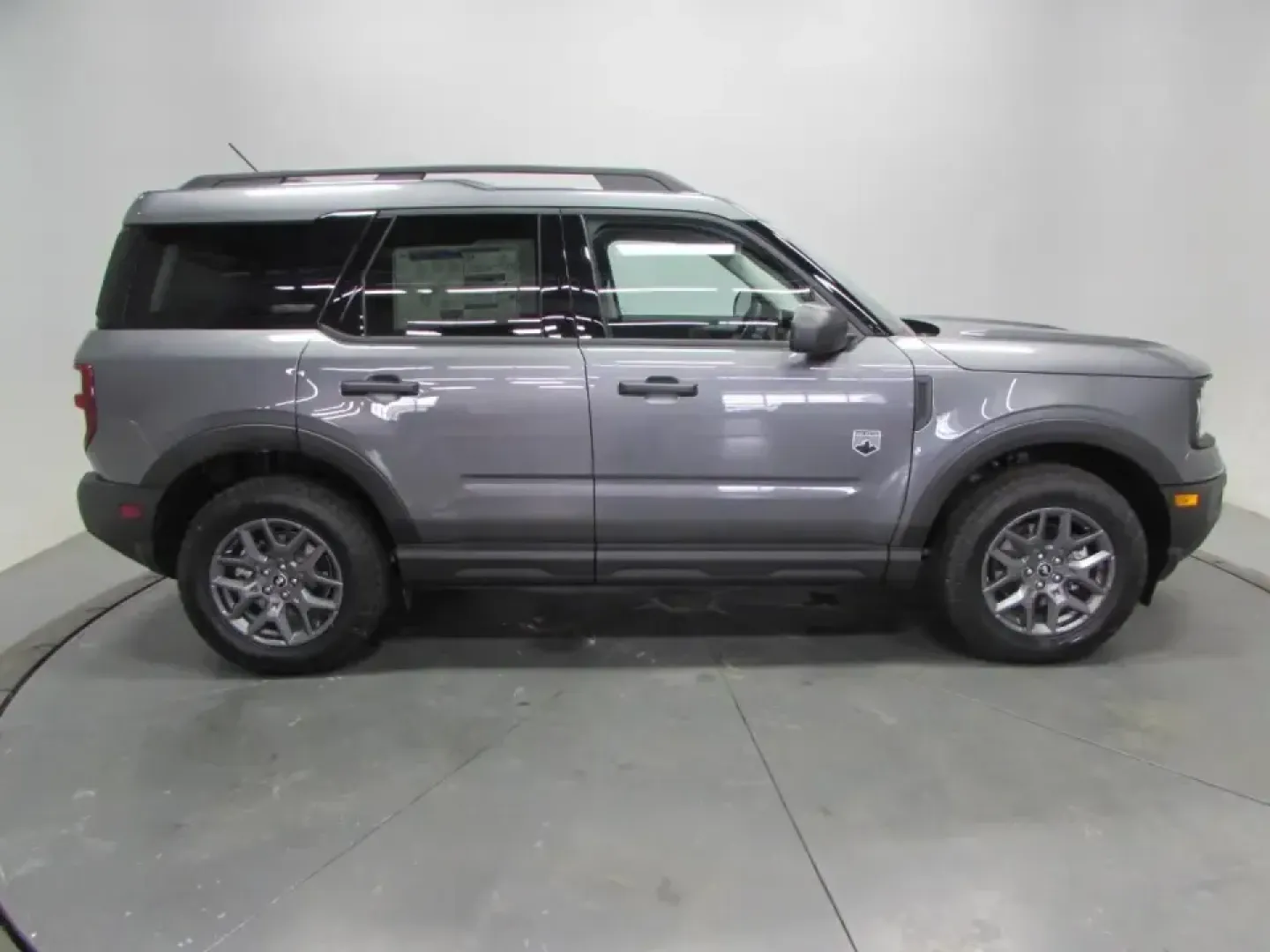 2026 /Medium Lt Smoked Truffle Ford Bronco Sport Big Bend (3FMCR9BNXTR) with an 1.5L EcoBoost engine, Automatic transmission, located at 12836 Highway 21, De Soto, MO, 63020, (636) 337-7777, 38.151867, -90.575615 - Weekend trail runs, weekday commutes, and last-minute road trips all ask for the same thing: a compact SUV that's easy to live with, confident in bad weather, and efficient when the miles add up. This **2026 Ford Bronco Sport Big Bend** delivers that go-anywhere after work lifestyle with modern comf - Photo#7