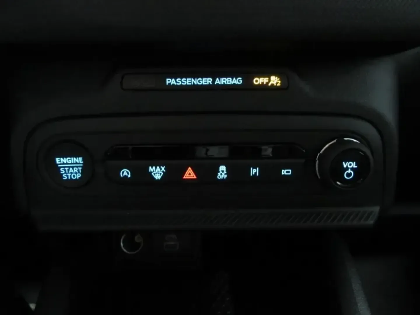 2026 /Ebony/Roast Ford Bronco Sport Outer Banks (3FMCR9CN2TR) with an 1.5L EcoBoost engine, Automatic transmission, located at 12836 Highway 21, De Soto, MO, 63020, (636) 337-7777, 38.151867, -90.575615 - Weekdays in the commuter lane, weekends on gravel backroads to Washington State Park-this like-new 2026 Ford Bronco Sport Outer Banks is built for De Soto, MO drivers who want one SUV that can handle everyday errands and spontaneous getaways without feeling bulky or thirsty at the pump. With just ** - Photo#29