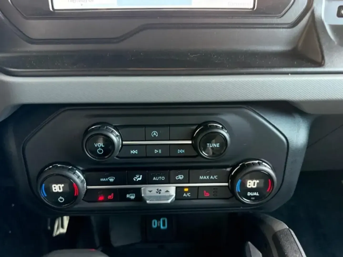 2023 /Dark Gray w/Black Onyx Cloth Ford Bronco Big Bend (1FMDE5BH9PL) with an 2.3L EcoBoost I-4 engine, 7M transmission, located at 141 Commercial Dr, Fredericktown, MO, 63645, (573) 783-6432, 37.570087, -90.320648 - Ready for weekend adventures in the Ozarks, scenic drives down Highway 67, or a confident daily commute through Madison County? This 2023 Ford Bronco Base 4-Door is built for the lifestyle that doesn't stay on the pavement-yet still wants comfort, modern safety, and real-world efficiency. With its i - Photo#14