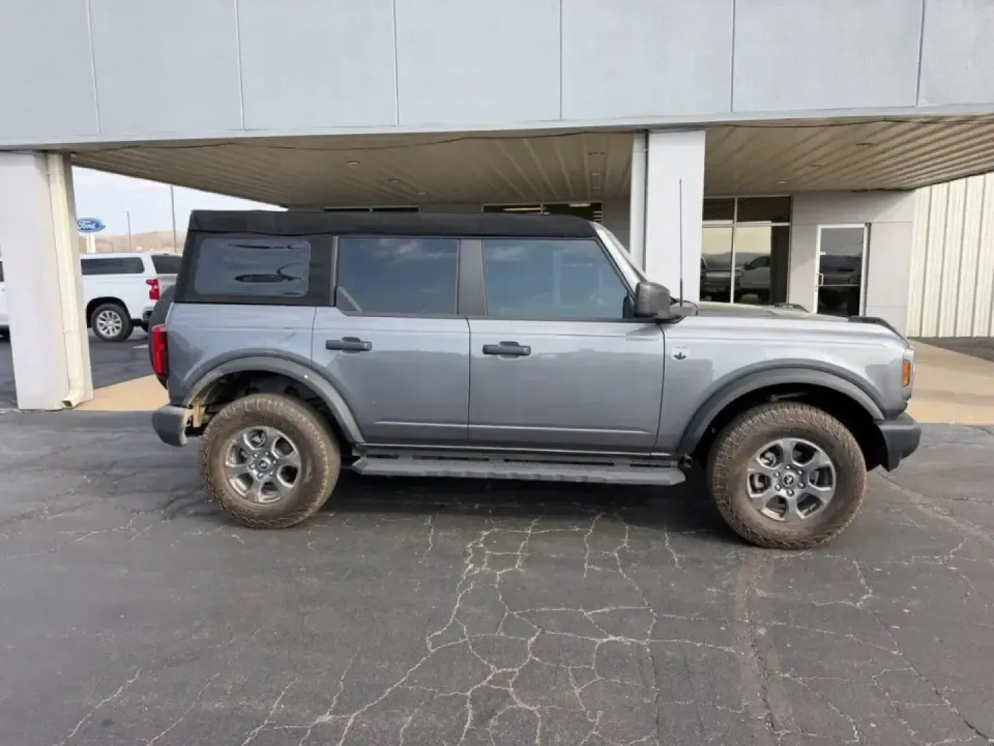 2023 /Dark Gray w/Black Onyx Cloth Ford Bronco Big Bend (1FMDE5BH9PL) with an 2.3L EcoBoost I-4 engine, 7M transmission, located at 141 Commercial Dr, Fredericktown, MO, 63645, (573) 783-6432, 37.570087, -90.320648 - Ready for weekend adventures in the Ozarks, scenic drives down Highway 67, or a confident daily commute through Madison County? This 2023 Ford Bronco Base 4-Door is built for the lifestyle that doesn't stay on the pavement-yet still wants comfort, modern safety, and real-world efficiency. With its i - Photo#1