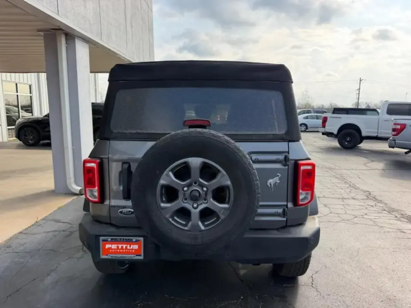 2023 /Dark Gray w/Black Onyx Cloth Ford Bronco Big Bend (1FMDE5BH9PL) with an 2.3L EcoBoost I-4 engine, 7M transmission, located at 141 Commercial Dr, Fredericktown, MO, 63645, (573) 783-6432, 37.570087, -90.320648 - Ready for weekend adventures in the Ozarks, scenic drives down Highway 67, or a confident daily commute through Madison County? This 2023 Ford Bronco Base 4-Door is built for the lifestyle that doesn't stay on the pavement-yet still wants comfort, modern safety, and real-world efficiency. With its i - Photo#3