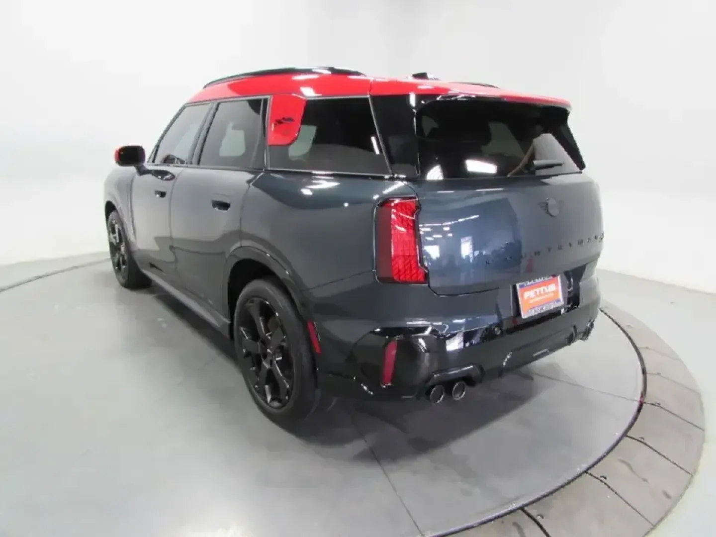 2025 /Black Mini John Cooper Works Countryman Iconic (WMZ33GA00S7) with an 1.6L L4 DOHC 16V TURBO engine, Automated Manual Transmission (AMT) transmission, located at 12830 Highway 21, De Soto, MO, 63020, (636) 337-7777, 38.153099, -90.573624 - Need one SUV that can handle weekday commutes from De Soto to St. Louis, carve up Highway 21 with confidence, and still feel fun for weekend getaways? This 2025 MINI Countryman John Cooper Works brings a spirited, road-trip-ready personality to everyday life-perfect for drivers who want premium perf - Photo#4