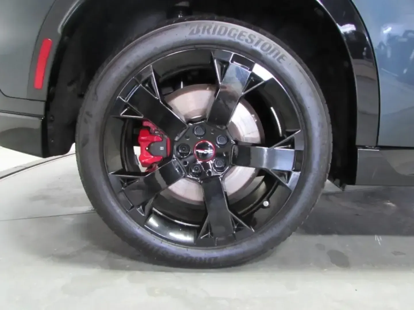 2025 /Black Mini John Cooper Works Countryman Iconic (WMZ33GA00S7) with an 1.6L L4 DOHC 16V TURBO engine, Automated Manual Transmission (AMT) transmission, located at 12830 Highway 21, De Soto, MO, 63020, (636) 337-7777, 38.153099, -90.573624 - Need one SUV that can handle weekday commutes from De Soto to St. Louis, carve up Highway 21 with confidence, and still feel fun for weekend getaways? This 2025 MINI Countryman John Cooper Works brings a spirited, road-trip-ready personality to everyday life-perfect for drivers who want premium perf - Photo#8
