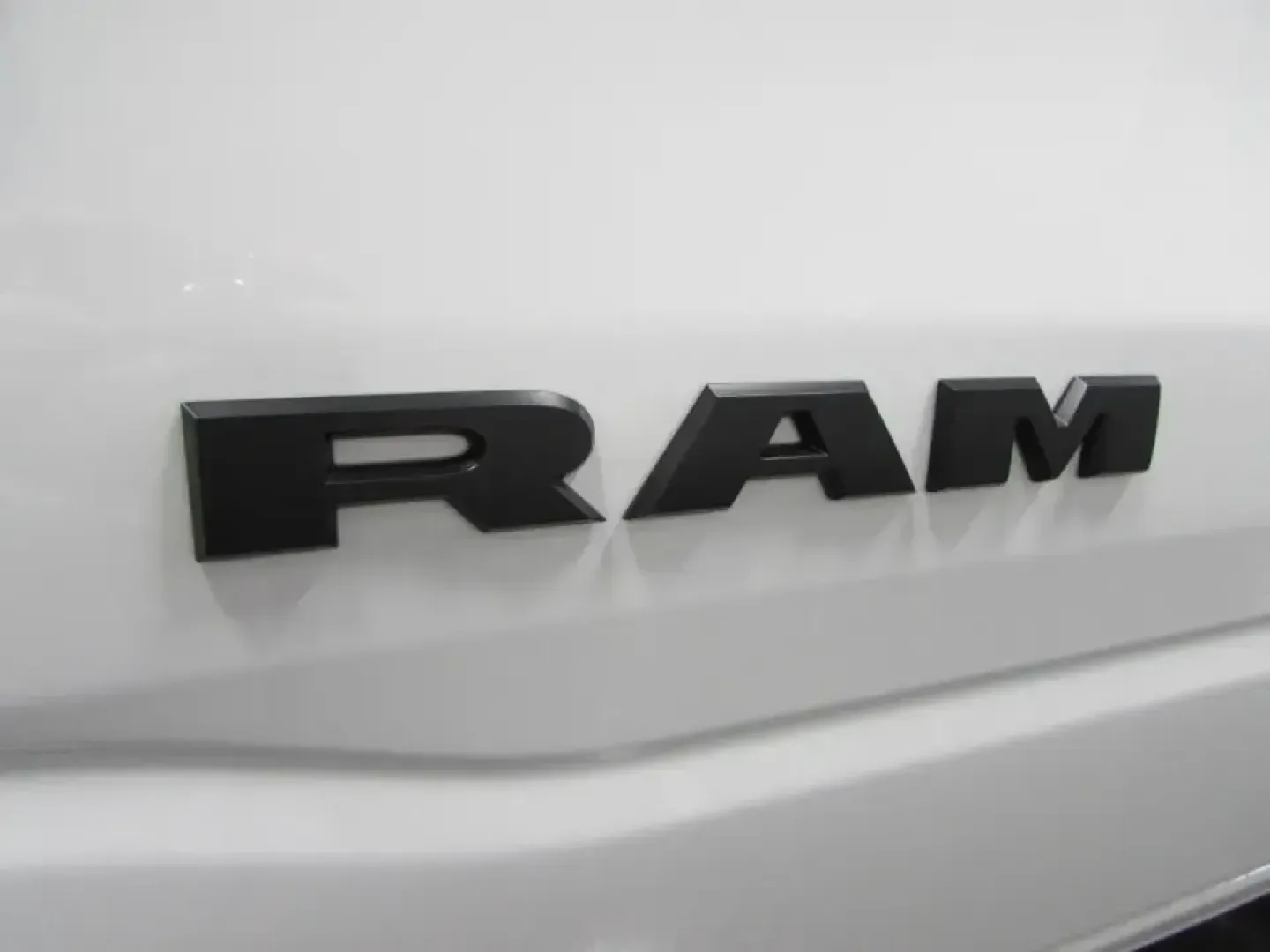2026 /Black Ram 1500 Big Horn/Lone Star (1C6SRFFP6TN) with an 3.0L V6 DOHC 24V TURBO engine, 8A transmission, located at 12830 Highway 21, De Soto, MO, 63020, (636) 337-7777, 38.153099, -90.573624 - Picture your next weekend: a boat at the ramp, a camper headed for the hills, or a home-improvement haul that would overwhelm a smaller vehicle. The **2026 Ram 1500 Big Horn** is built for that real-life mix of work, family, and adventure-especially if you want a modern, comfortable truck that still - Photo#31