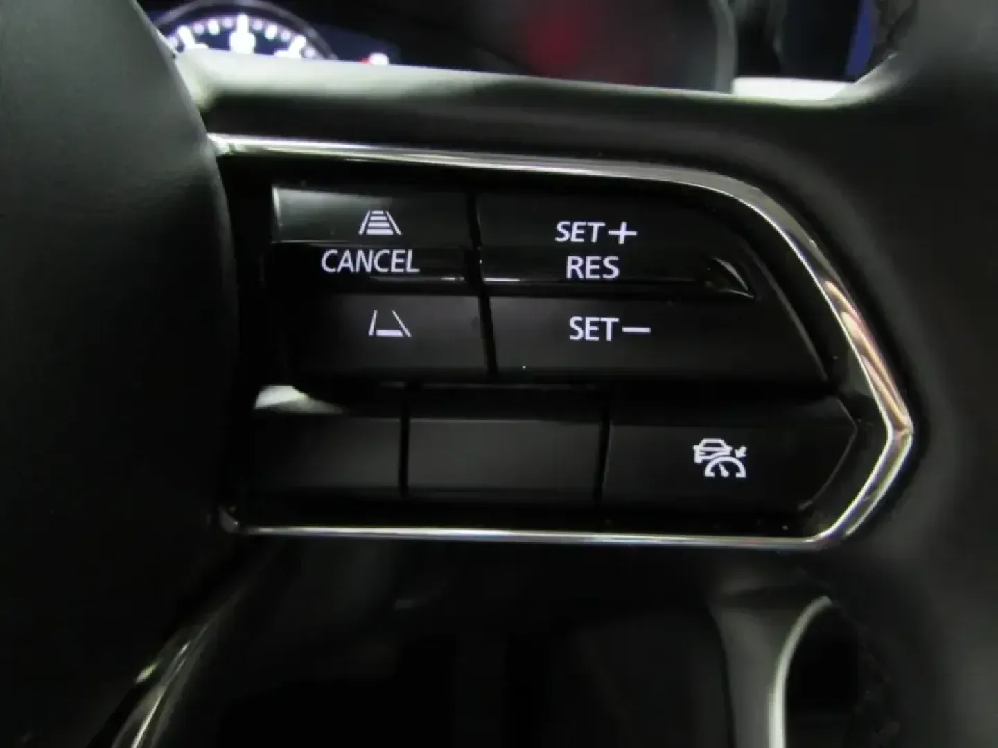 2024 /Black Mazda CX-90 3.3 Turbo Premium (JM3KKDHD9R1) with an 3.3L V6 DOHC 24V HYBRID engine, Automatic transmission, located at 12836 Highway 21, De Soto, MO, 63020, (636) 337-7777, 38.151867, -90.575615 - Pack up the crew, point the nose toward a weekend at Washington State Park, or settle in for a confident daily commute down MO-21-this 2024 Mazda CX-90 3.3 Turbo Premium is built for real life in and around De Soto. With three-row SUV versatility, all-weather capability, and a smooth, tech-forward c - Photo#26