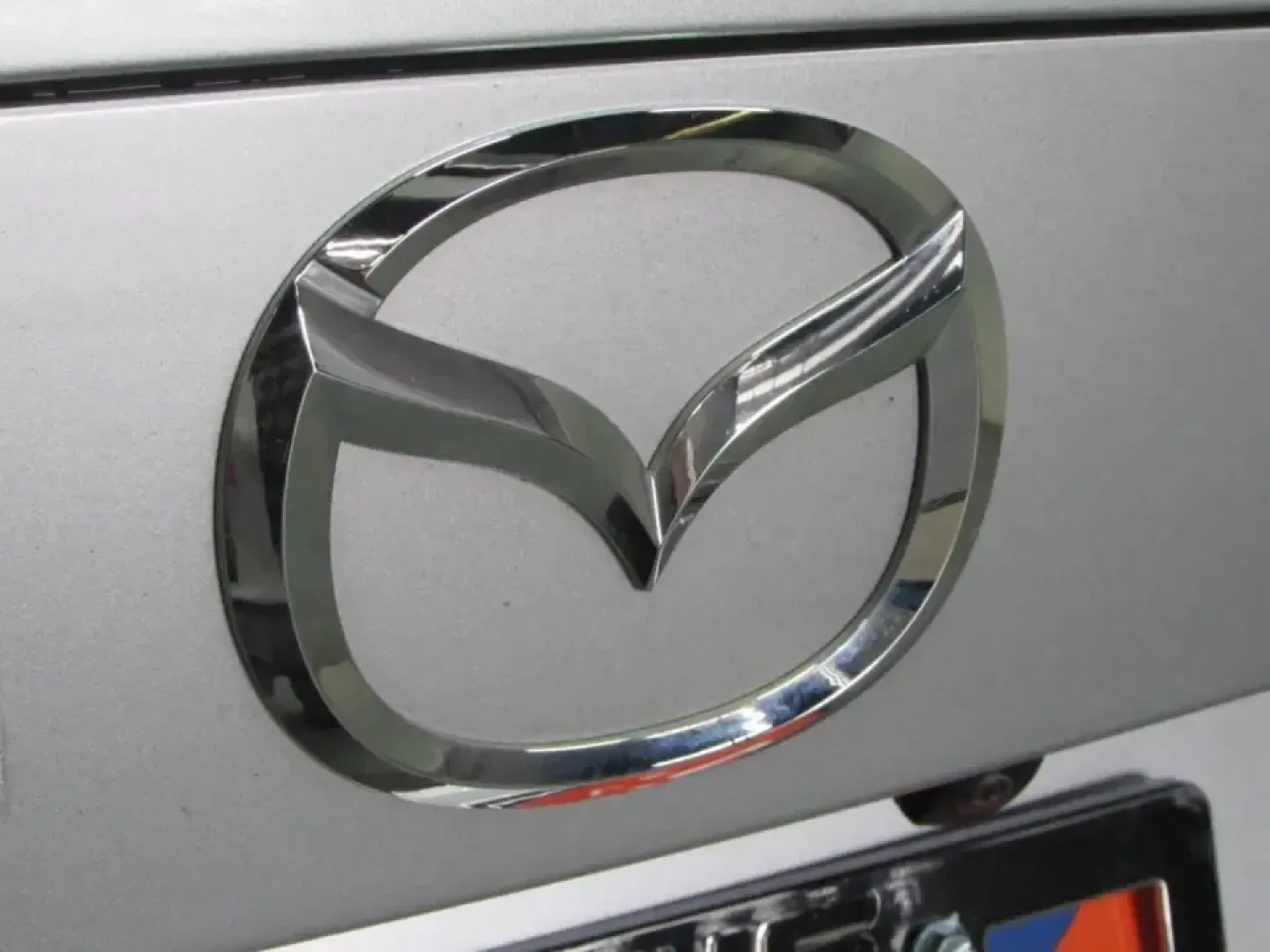 2024 /Black Mazda CX-90 3.3 Turbo Premium (JM3KKDHD9R1) with an 3.3L V6 DOHC 24V HYBRID engine, Automatic transmission, located at 12836 Highway 21, De Soto, MO, 63020, (636) 337-7777, 38.151867, -90.575615 - Pack up the crew, point the nose toward a weekend at Washington State Park, or settle in for a confident daily commute down MO-21-this 2024 Mazda CX-90 3.3 Turbo Premium is built for real life in and around De Soto. With three-row SUV versatility, all-weather capability, and a smooth, tech-forward c - Photo#35