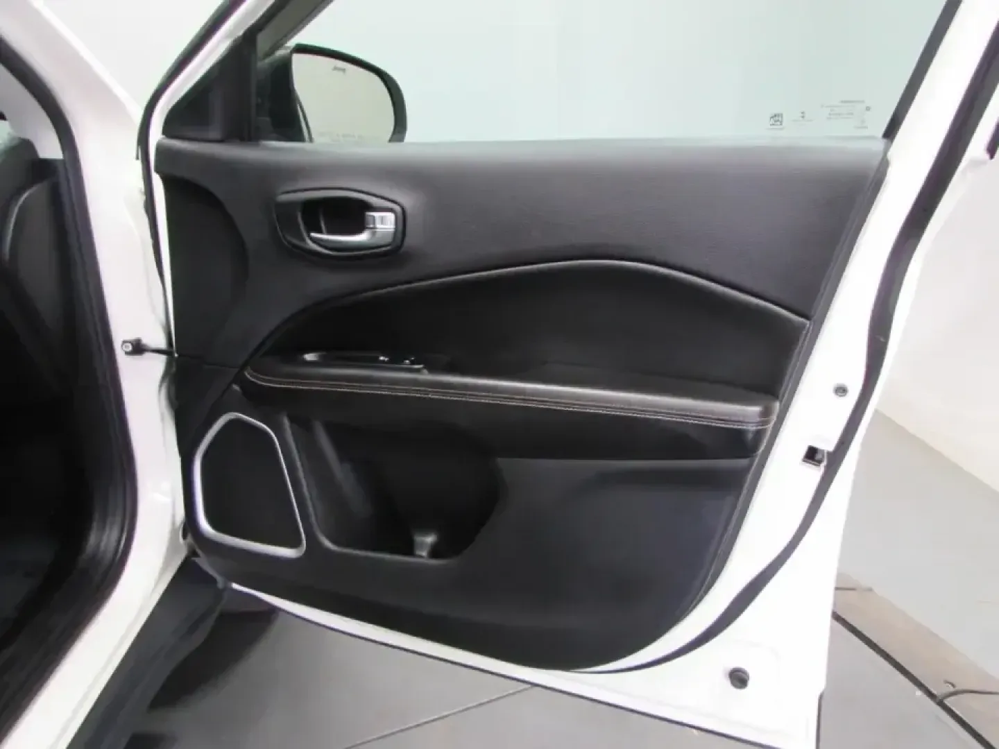 2020 /Black Cloth Jeep Compass 4WD Sport (3C4NJDABXLT) with an 2.4L engine, 6M transmission, located at 12830 Highway 21, De Soto, MO, 63020, (636) 337-7777, 38.153099, -90.573624 - Whether you're juggling a long commute down Highway 21, planning a weekend escape to Washington State Park, or just need a confident daily driver for errands around De Soto and Jefferson County, this 2020 Jeep Compass Sport is built for real-life Missouri miles. With SUV versatility, Four Wheel Driv - Photo#15
