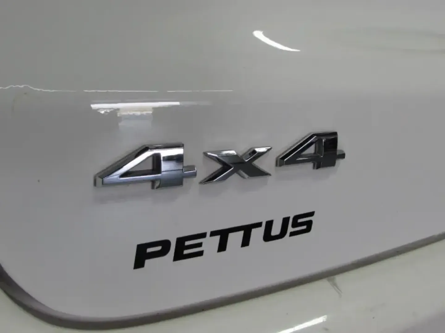 2020 /Black Cloth Jeep Compass 4WD Sport (3C4NJDABXLT) with an 2.4L engine, 6M transmission, located at 12830 Highway 21, De Soto, MO, 63020, (636) 337-7777, 38.153099, -90.573624 - Whether you're juggling a long commute down Highway 21, planning a weekend escape to Washington State Park, or just need a confident daily driver for errands around De Soto and Jefferson County, this 2020 Jeep Compass Sport is built for real-life Missouri miles. With SUV versatility, Four Wheel Driv - Photo#31