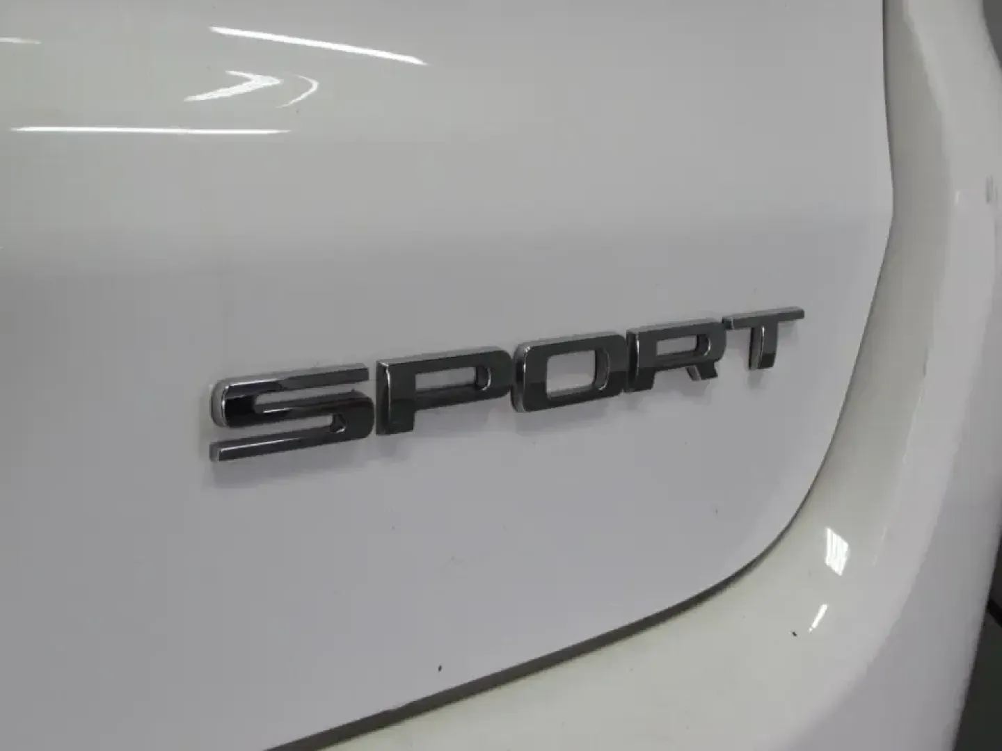 2020 /Black Cloth Jeep Compass 4WD Sport (3C4NJDABXLT) with an 2.4L engine, 6M transmission, located at 12830 Highway 21, De Soto, MO, 63020, (636) 337-7777, 38.153099, -90.573624 - Whether you're juggling a long commute down Highway 21, planning a weekend escape to Washington State Park, or just need a confident daily driver for errands around De Soto and Jefferson County, this 2020 Jeep Compass Sport is built for real-life Missouri miles. With SUV versatility, Four Wheel Driv - Photo#33