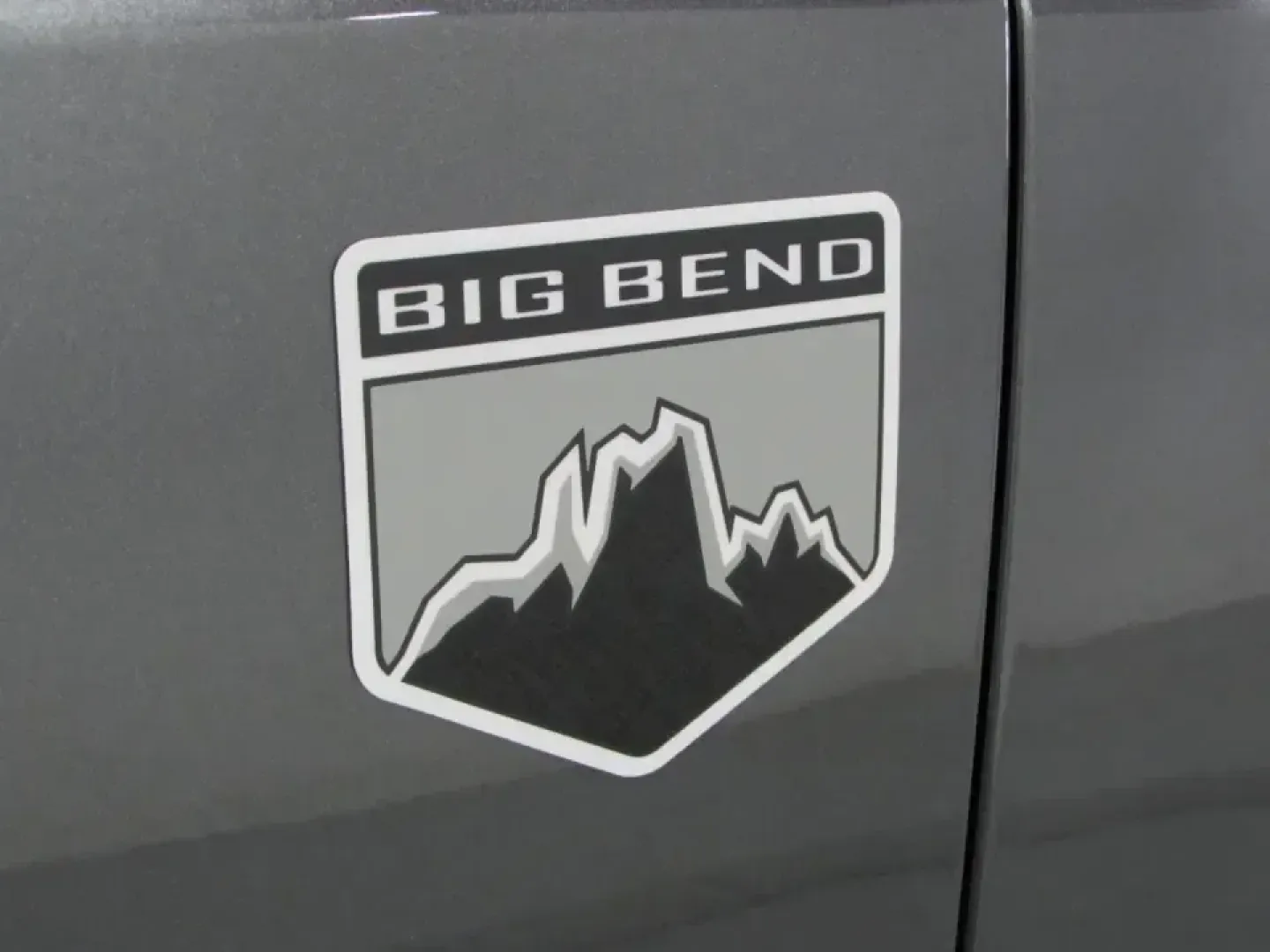 2026 /Black Onyx Ford Bronco Big Bend (1FMDE7BH7TL) with an 2.3L EcoBoost I-4 engine, 7M transmission, located at 12836 Highway 21, De Soto, MO, 63020, (636) 337-7777, 38.151867, -90.575615 - Weekend trails, river days, and back-road escapes feel a lot easier when your SUV is built to handle Missouri's changing terrain and still stay comfortable for daily life. This **2026 Ford Bronco Big Bend** in **Carb Gray** is the kind of adventure-ready rig that fits right in around De Soto-whether - Photo#29