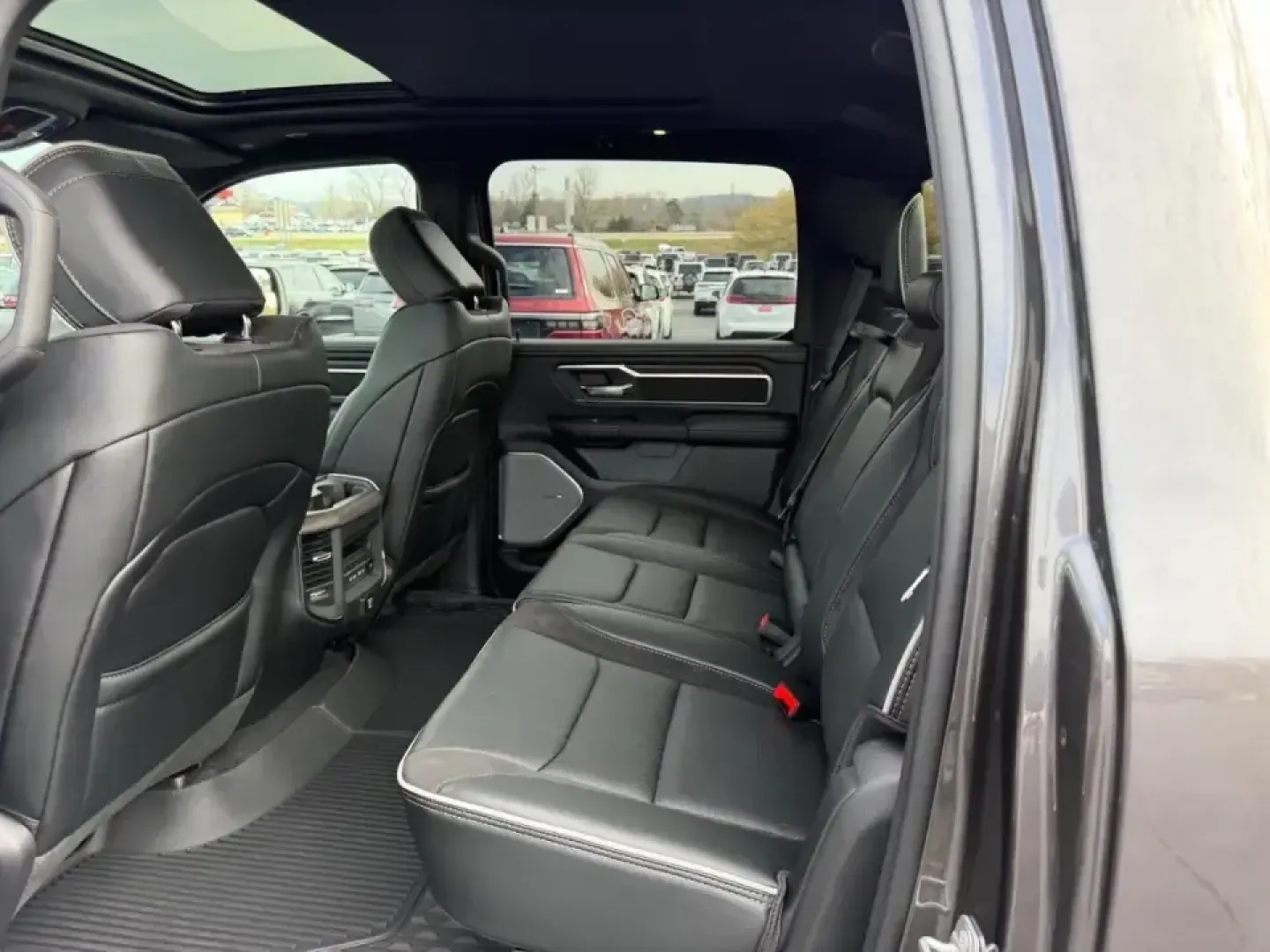 2026 /Black Leather Ram 1500 Laramie (1C6SRFJT9TN) with an 5.7L engine, Automatic transmission, located at 970 Woodlawn Dr., Farmington, MO, 63640, (573) 431-7800, 37.825642, -90.468674 - Weekend lake runs to St. Joe State Park, hauling gear for a campsite at Silver Mines, or simply making your daily commute down US-67 feel effortless-this truck is built for real Missouri life. If you want a refined pickup that can handle Farmington backroads, jobsite duty, and family comfort in one - Photo#8
