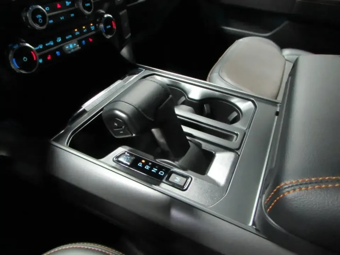 2026 /Black Ford F-150 Tremor (1FTFW4L55TF) with an 5.0L engine, Automatic transmission, located at 12836 Highway 21, De Soto, MO, 63020, (636) 337-7777, 38.151867, -90.575615 - Weekend adventures, jobsite mornings, and long highway hauls all feel easier when your truck is built to handle Missouri's changing weather and your packed schedule. If you're looking for a capable, confidence-inspiring pickup that can cruise comfortably to St. Louis, tackle gravel backroads outside - Photo#31