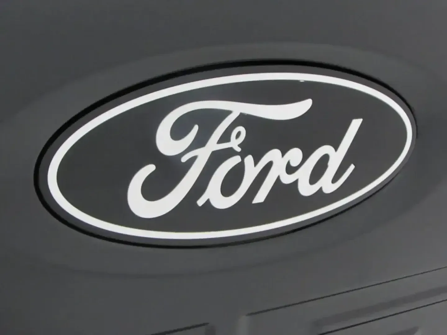2026 /Black Ford F-150 Tremor (1FTFW4L55TF) with an 5.0L engine, Automatic transmission, located at 12836 Highway 21, De Soto, MO, 63020, (636) 337-7777, 38.151867, -90.575615 - Weekend adventures, jobsite mornings, and long highway hauls all feel easier when your truck is built to handle Missouri's changing weather and your packed schedule. If you're looking for a capable, confidence-inspiring pickup that can cruise comfortably to St. Louis, tackle gravel backroads outside - Photo#35