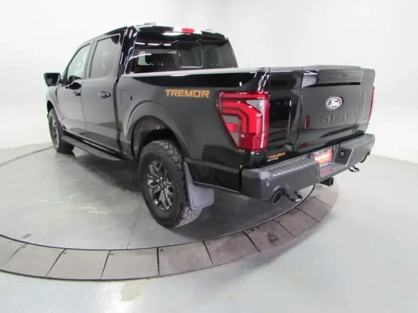 2026 /Black Ford F-150 Tremor (1FTFW4L55TF) with an 5.0L engine, Automatic transmission, located at 12836 Highway 21, De Soto, MO, 63020, (636) 337-7777, 38.151867, -90.575615 - Weekend adventures, jobsite mornings, and long highway hauls all feel easier when your truck is built to handle Missouri's changing weather and your packed schedule. If you're looking for a capable, confidence-inspiring pickup that can cruise comfortably to St. Louis, tackle gravel backroads outside - Photo#4
