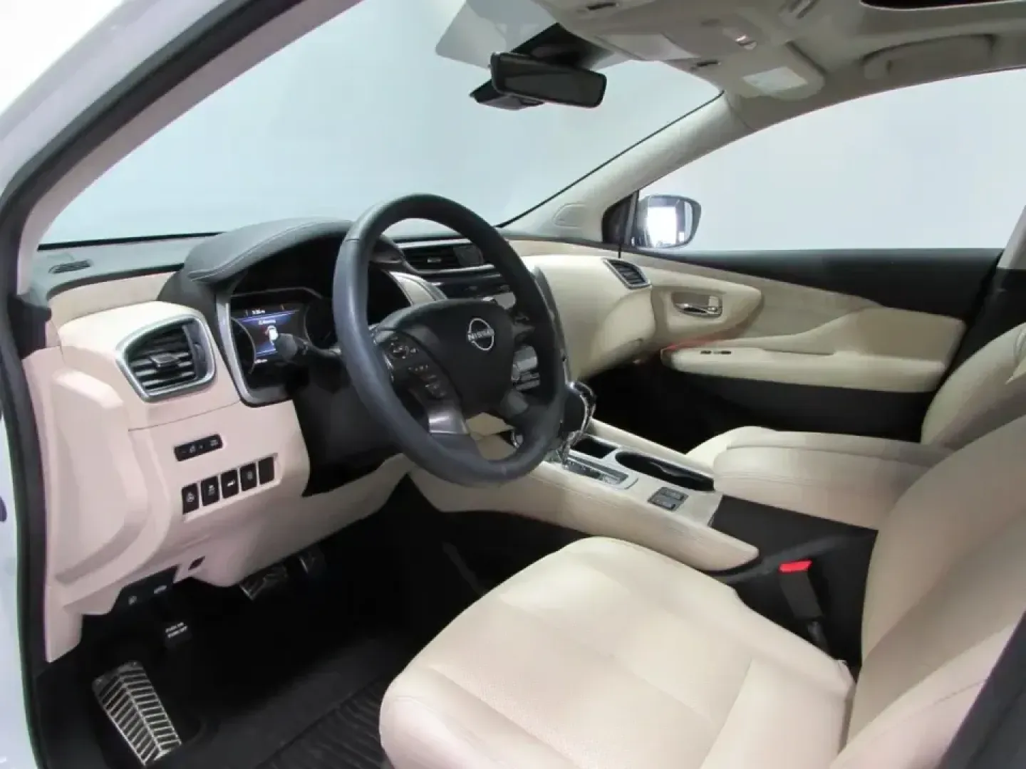 2024 /Cashmere Nissan Murano SL (5N1AZ2CS5RC) with an 3.5L V6 DOHC 24V engine, Automatic transmission, located at 12830 Highway 21, De Soto, MO, 63020, (636) 337-7777, 38.153099, -90.573624 - Make every day feel like a weekend getaway in this 2024 Nissan Murano SL AWD-an SUV that's equally at home on school drop-offs, long commutes into the metro, and spontaneous road trips through Missouri's backroads. With its confident All Wheel Drive grip and smooth, quiet ride, the Murano is a smart - Photo#12