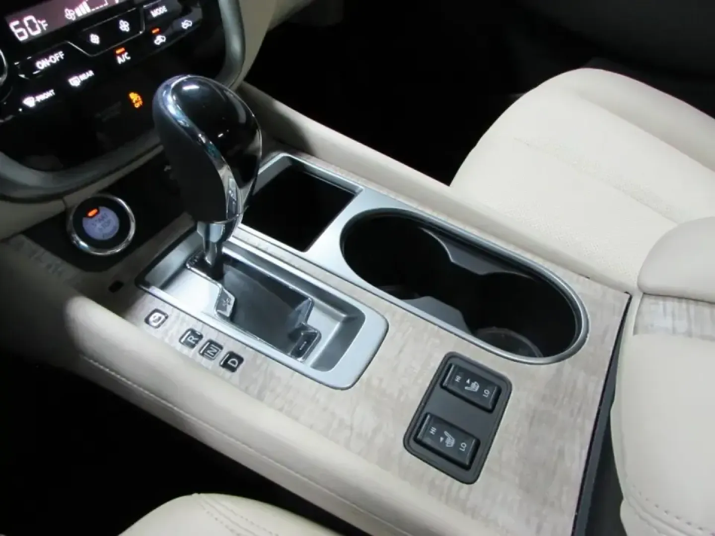 2024 /Cashmere Nissan Murano SL (5N1AZ2CS5RC) with an 3.5L V6 DOHC 24V engine, Automatic transmission, located at 12830 Highway 21, De Soto, MO, 63020, (636) 337-7777, 38.153099, -90.573624 - Make every day feel like a weekend getaway in this 2024 Nissan Murano SL AWD-an SUV that's equally at home on school drop-offs, long commutes into the metro, and spontaneous road trips through Missouri's backroads. With its confident All Wheel Drive grip and smooth, quiet ride, the Murano is a smart - Photo#29